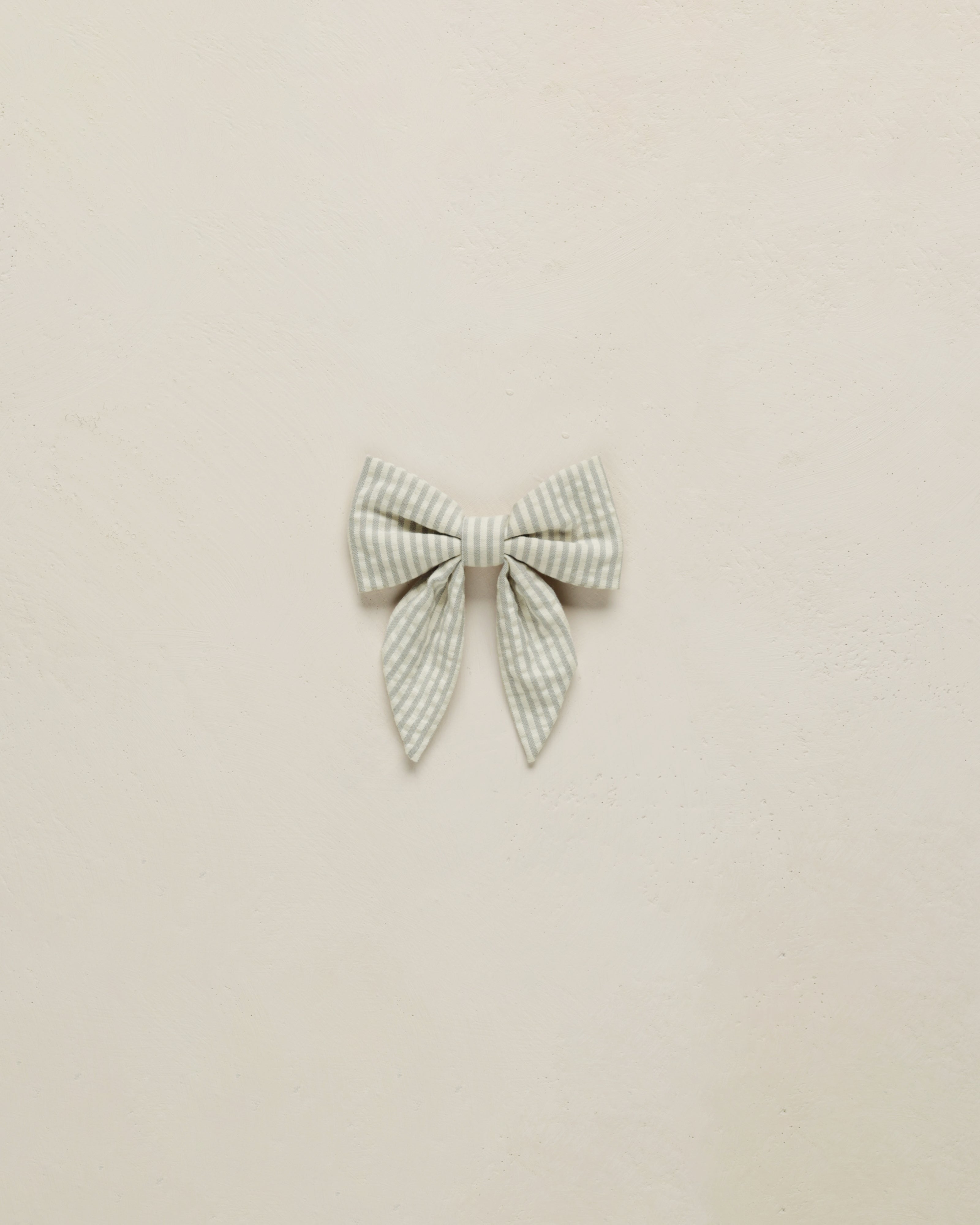 Norah Bow || Rayures sauge