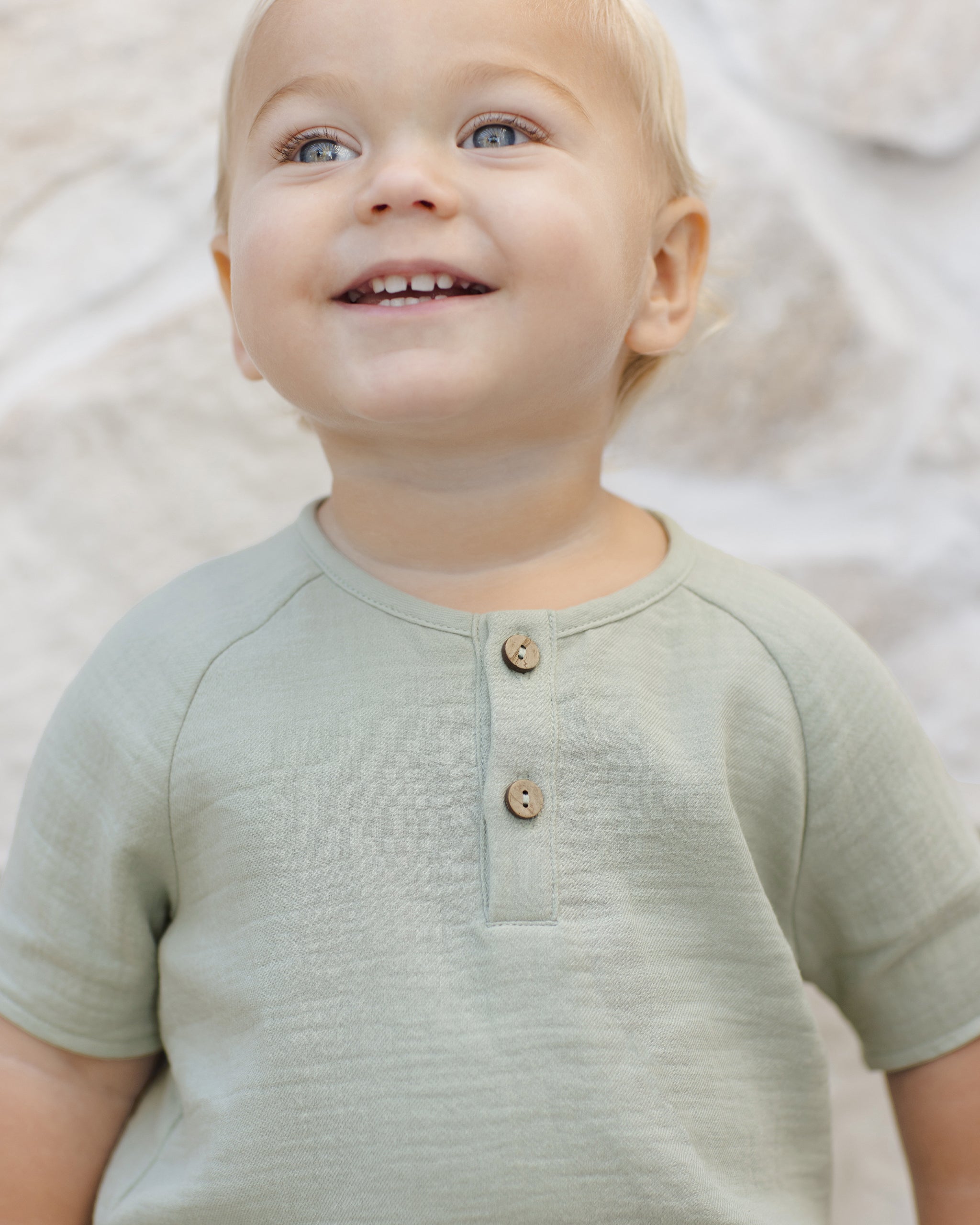 Short Sleeve Zion Shirt || Sage