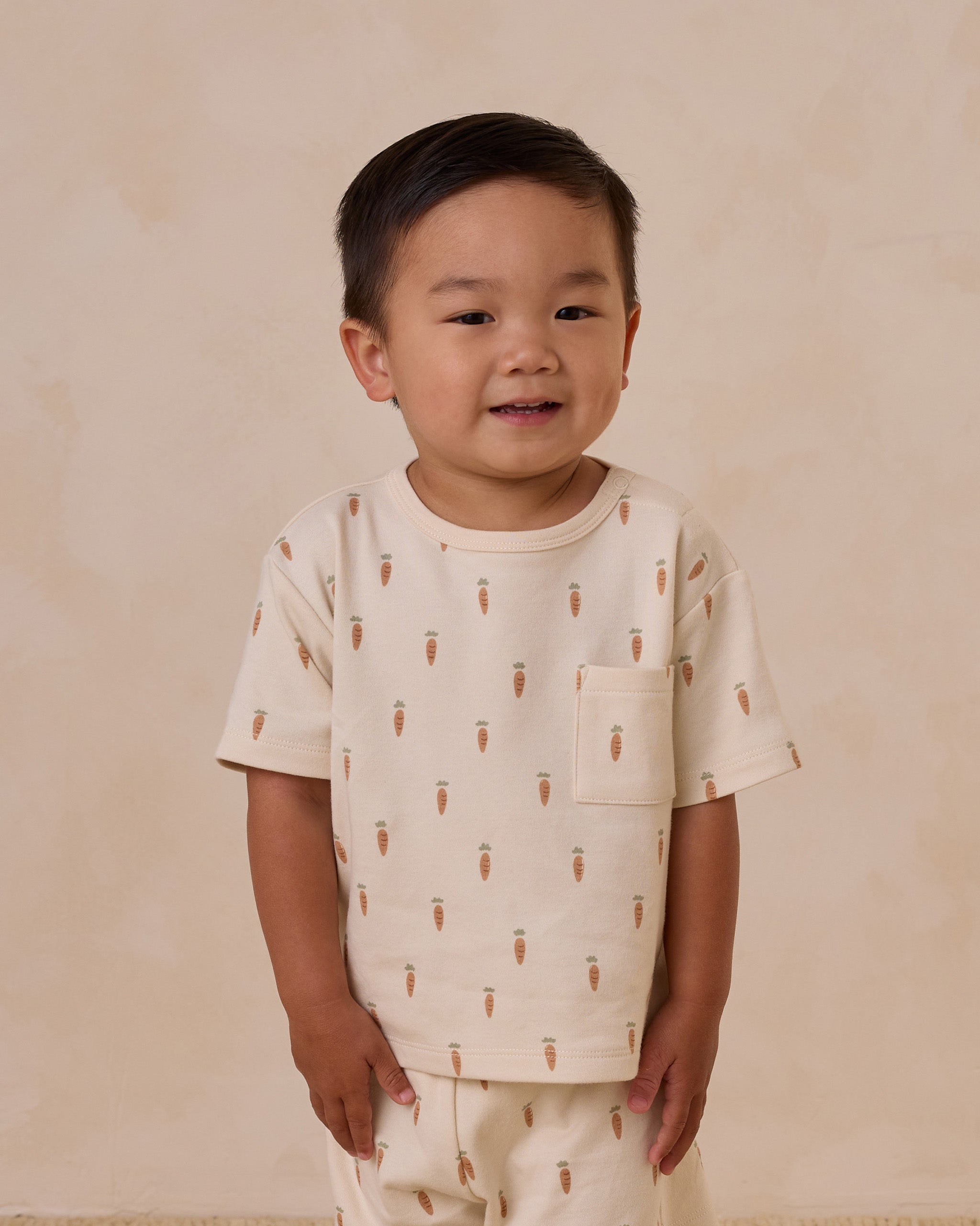 -Boxy Pocket Tee + Short Set || Carrots-