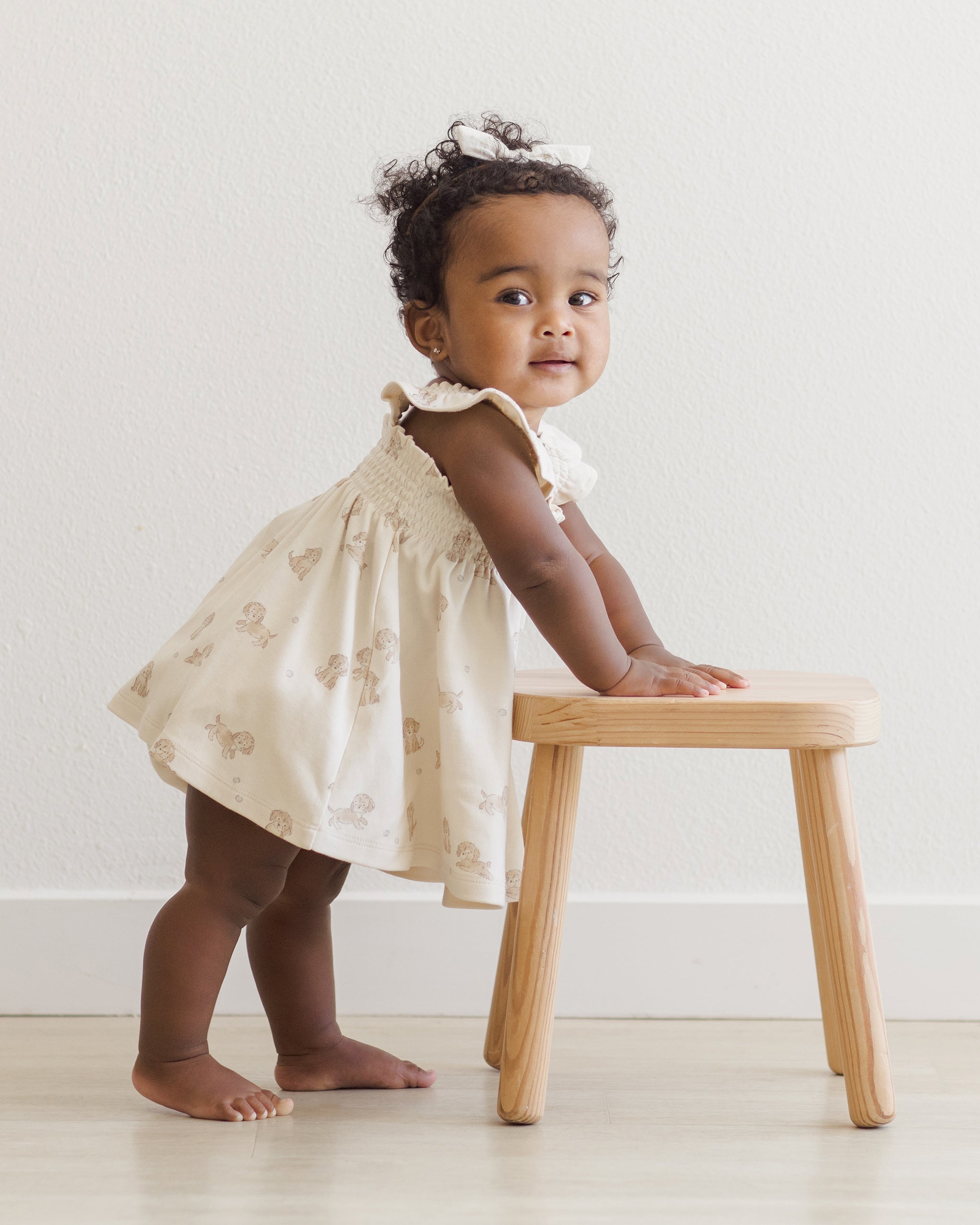 -Robe en jersey à smocks || Chiots-