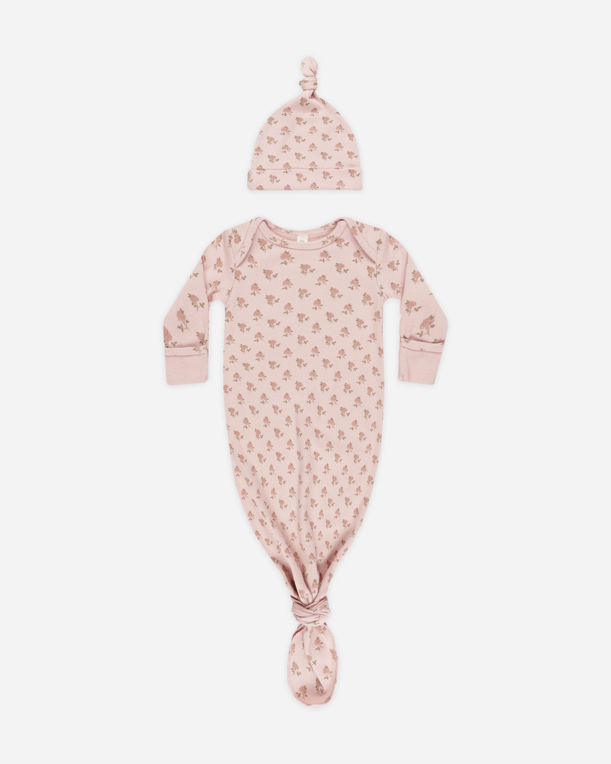 Ensemble robe et bonnet noués pour bébé || Roses