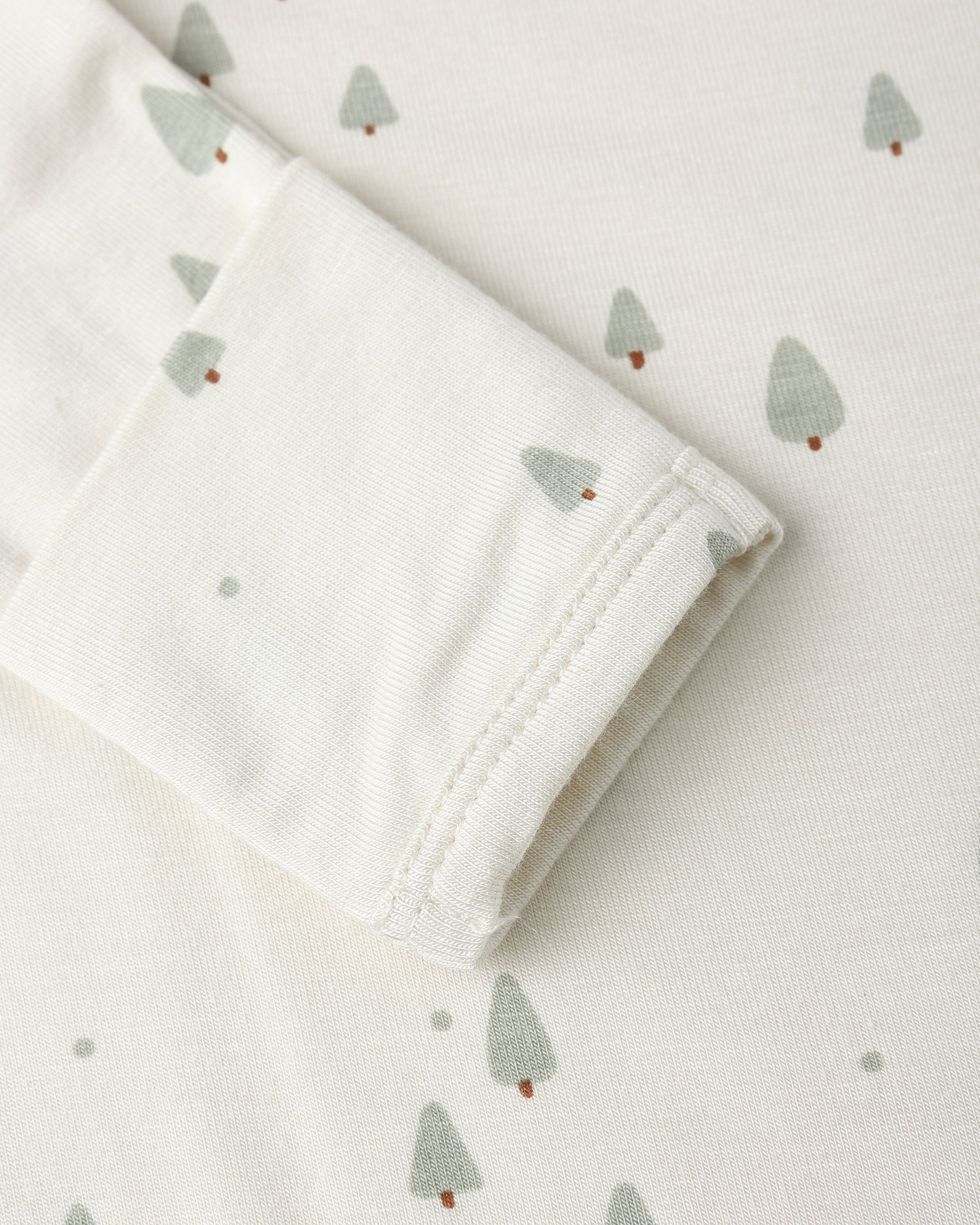 Ensemble bébé en bambou, robe et bonnet || Arbres