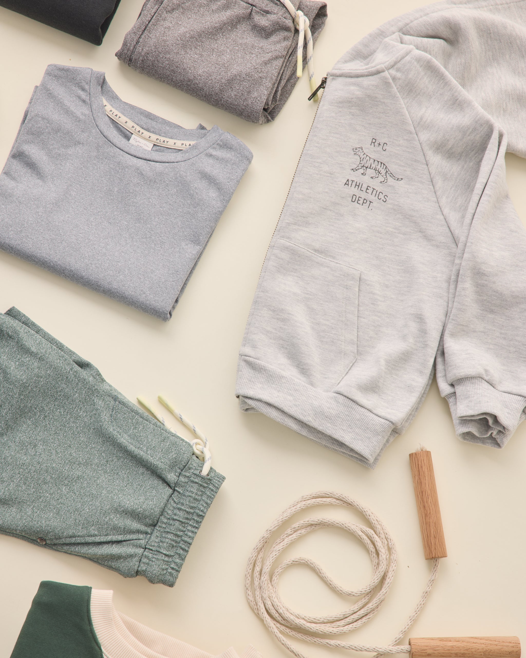 Sweat à capuche zippé raglan || Frêne chiné