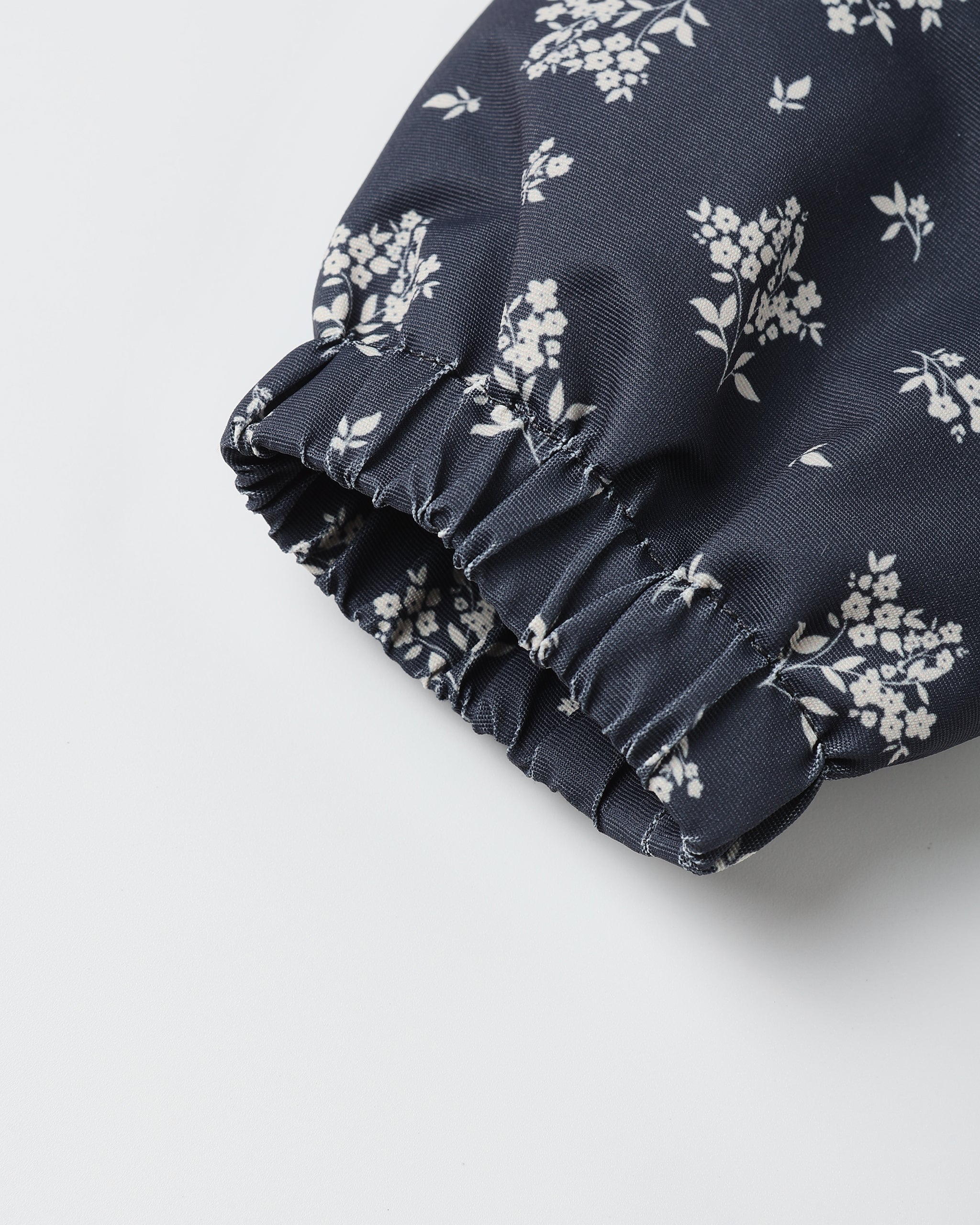 Imperméable || Bleu fleuri