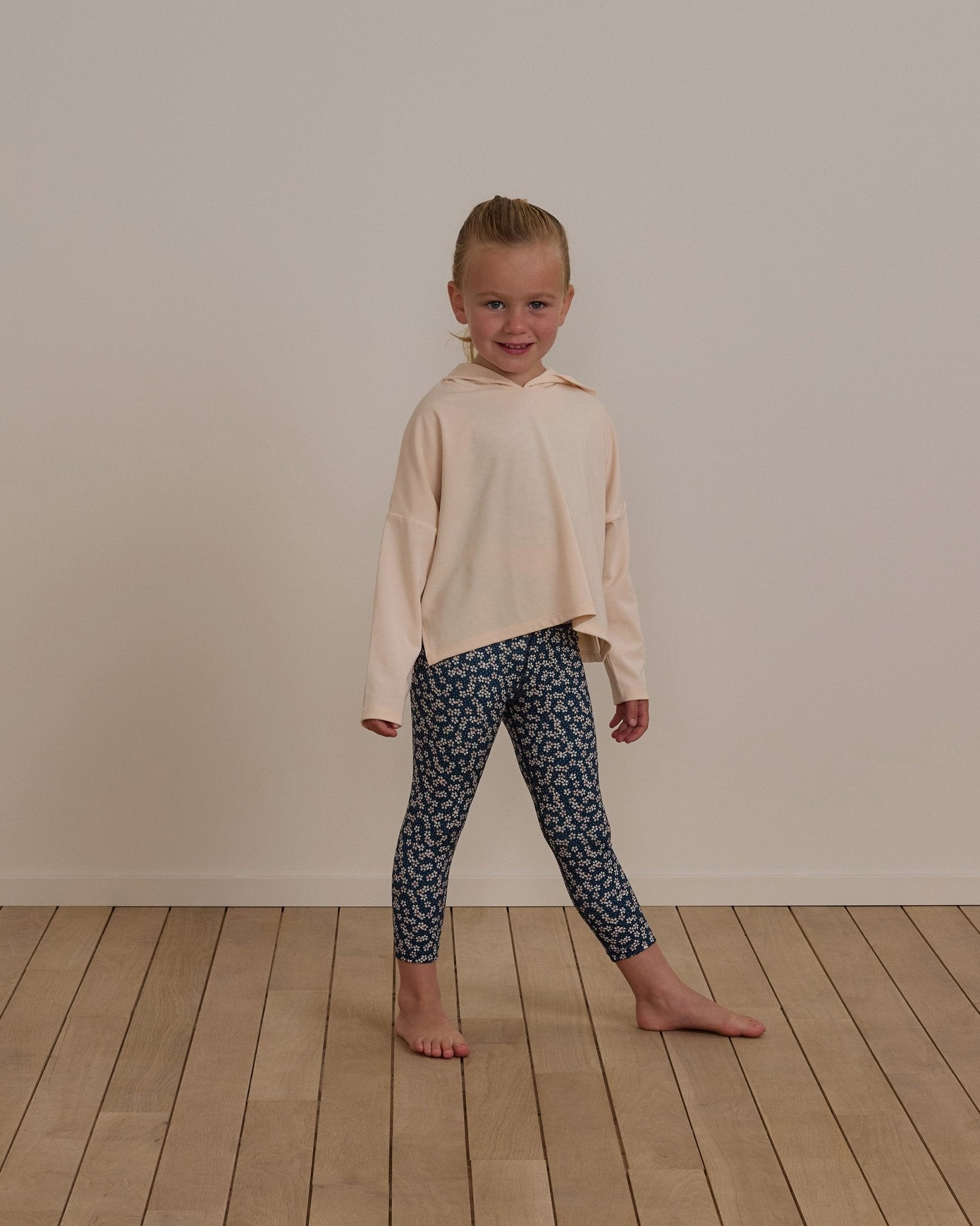Catalina Tech Hoodie | Shell - Rylee + Cru Canada