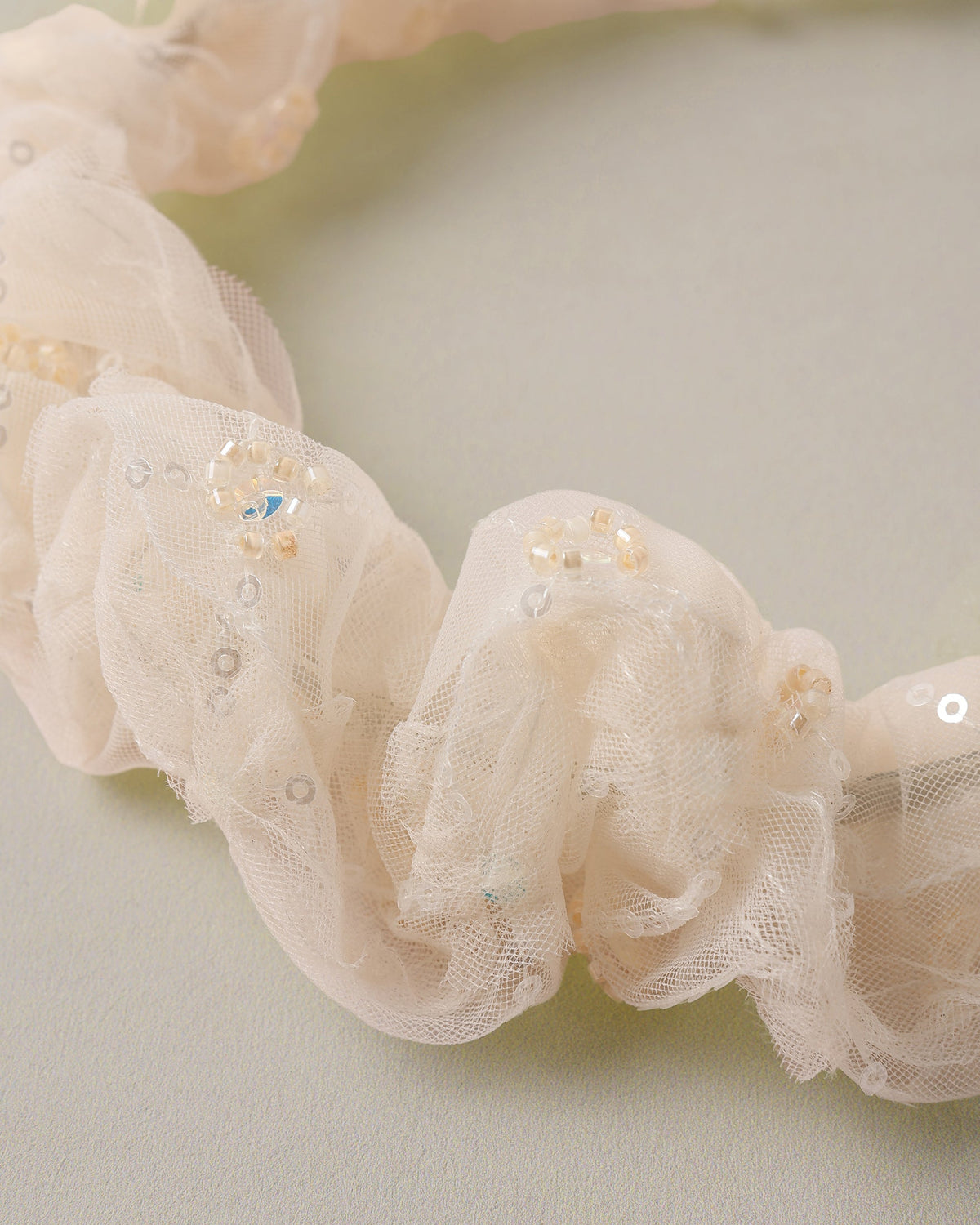 Bandeau froncé perle