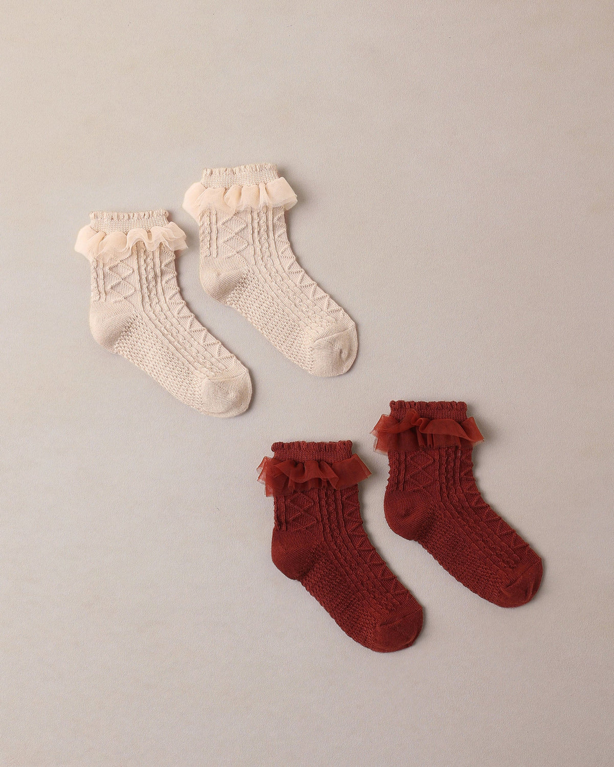 Chaussettes à volants Pearl, Ruby