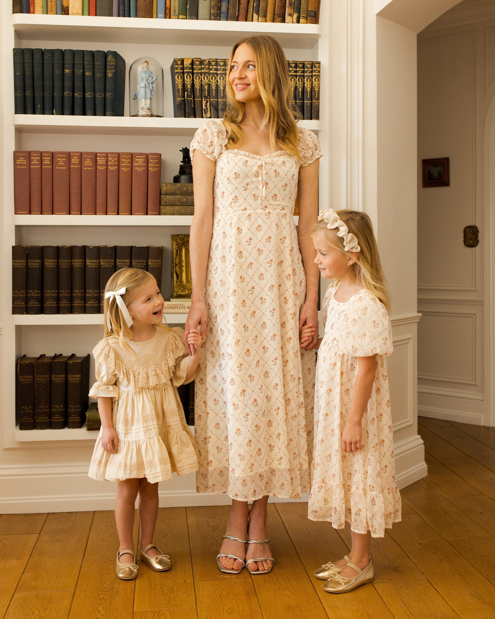 Nancy Dress || Victorian Flora