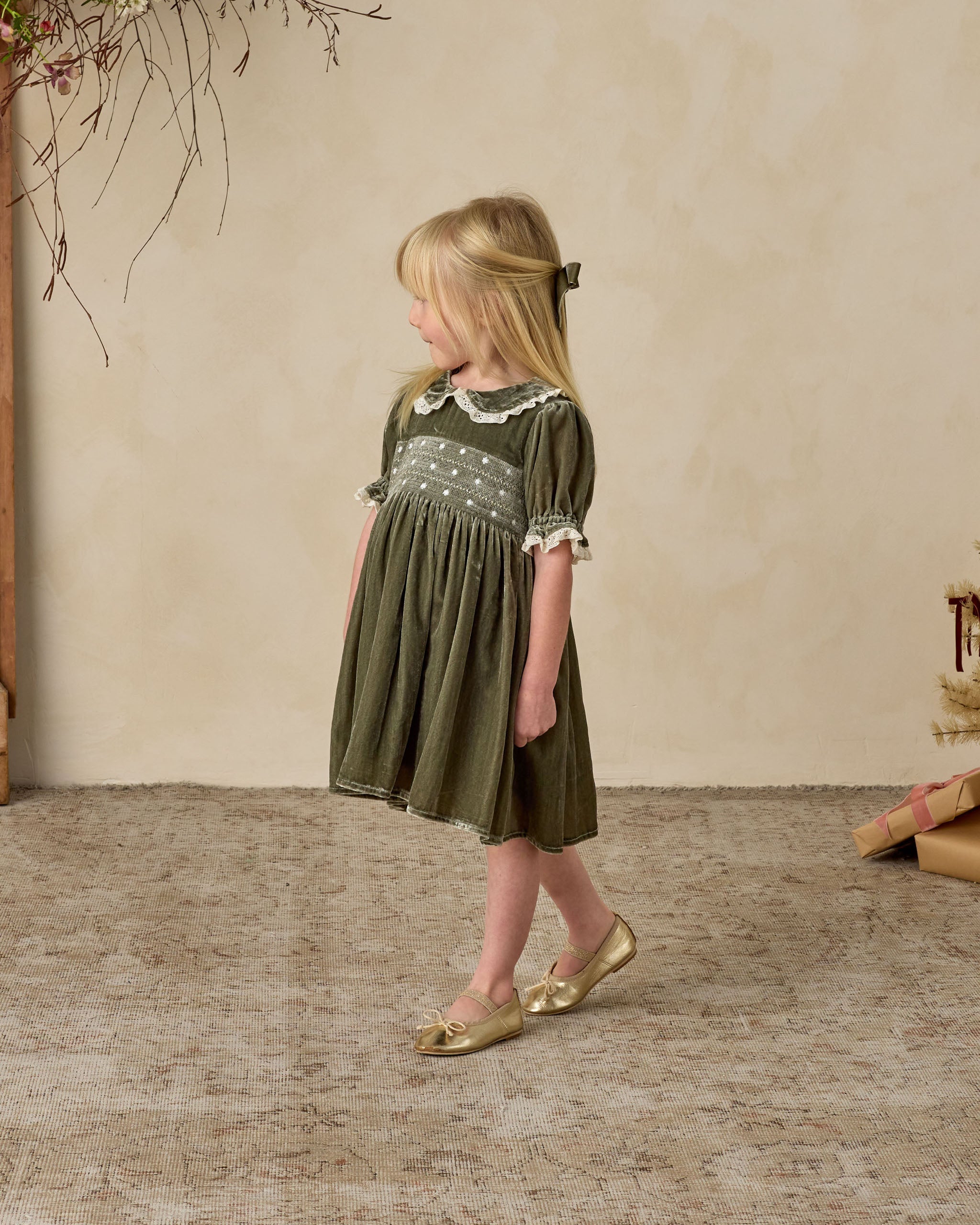 Velvet Bow | Pine