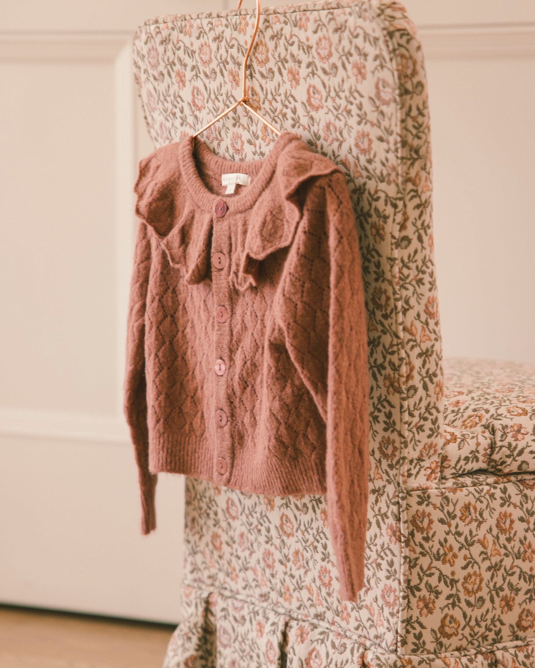 Gilet en maille à volants, épice