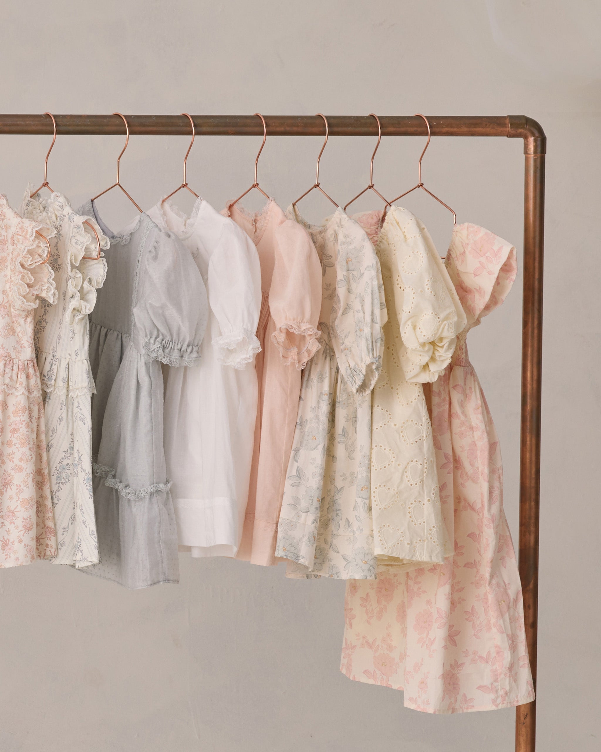Luna Dress Mist English Rose