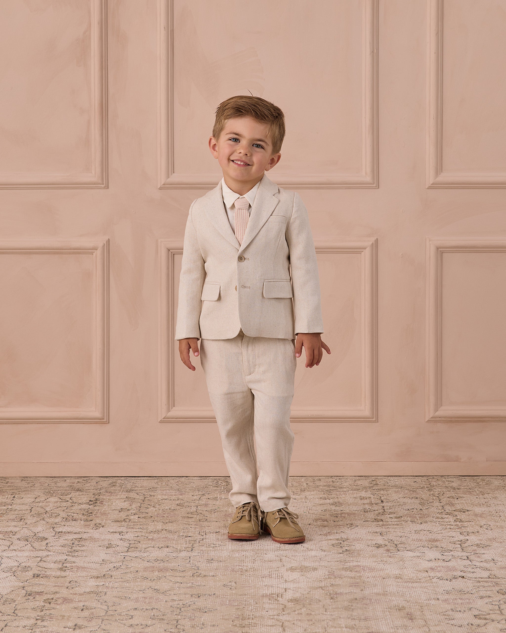 Cravate fine pétale