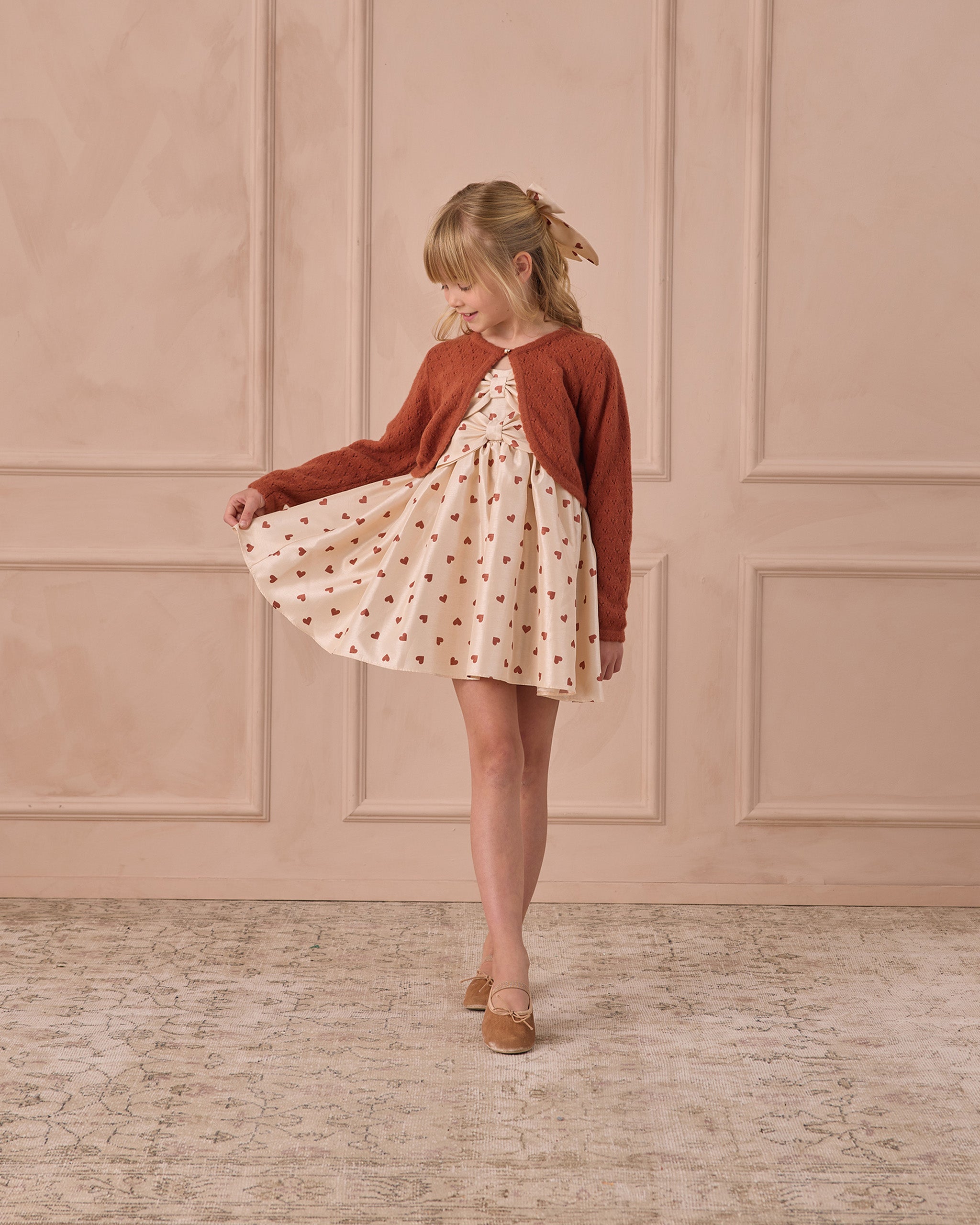 Robe Cindy à cœurs rouges