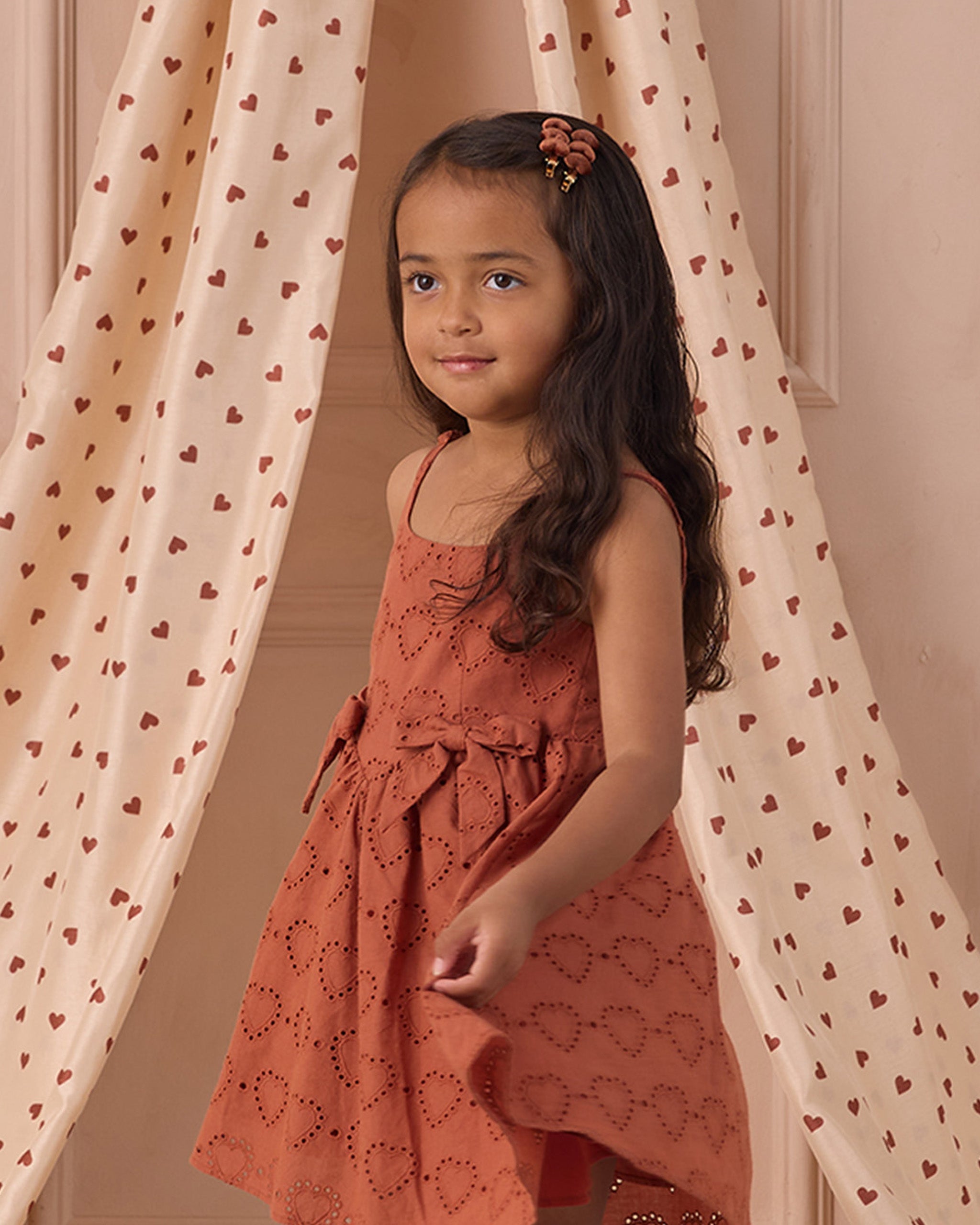 Pinces à cheveux en velours rouge