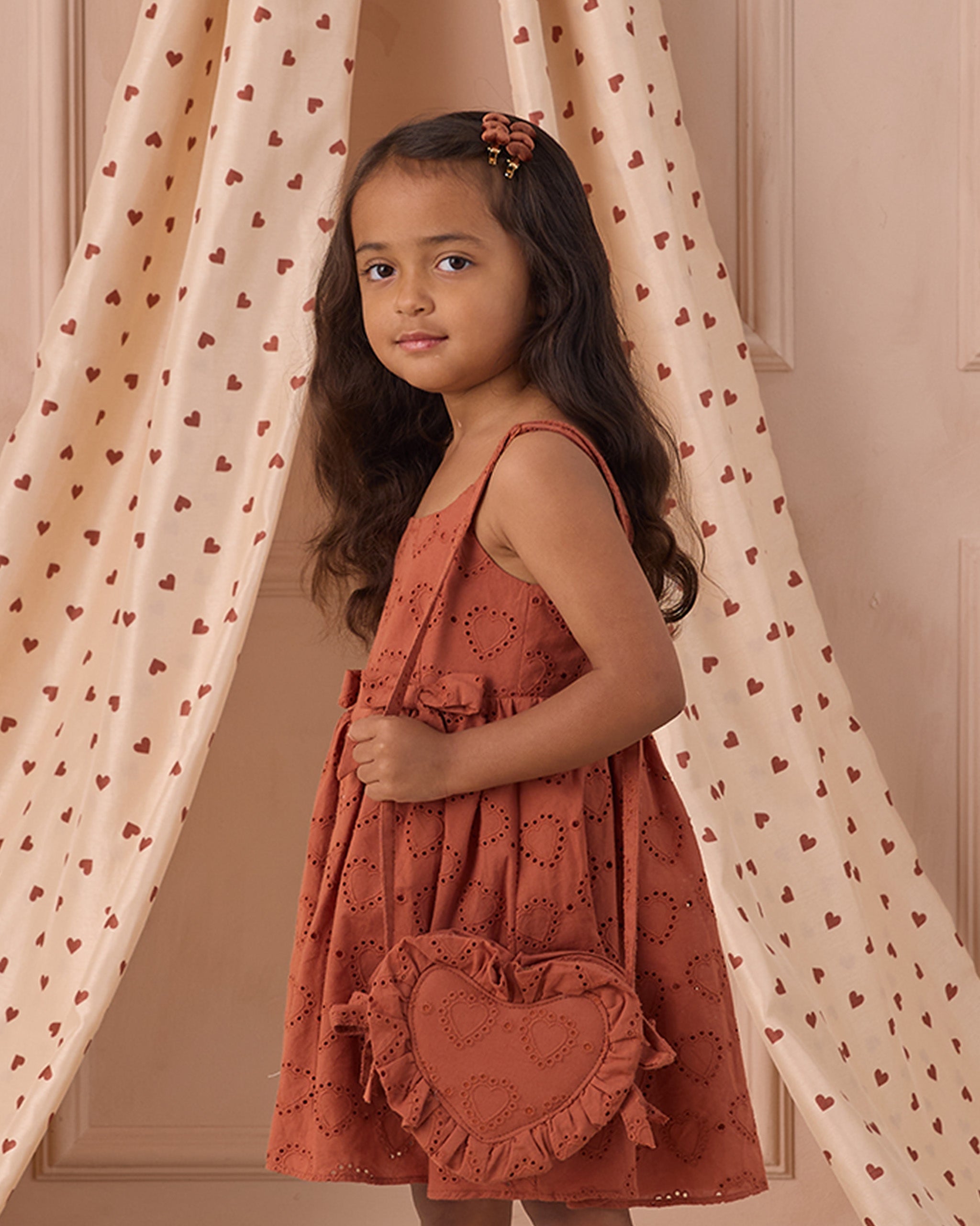 Pinces à cheveux en velours rouge