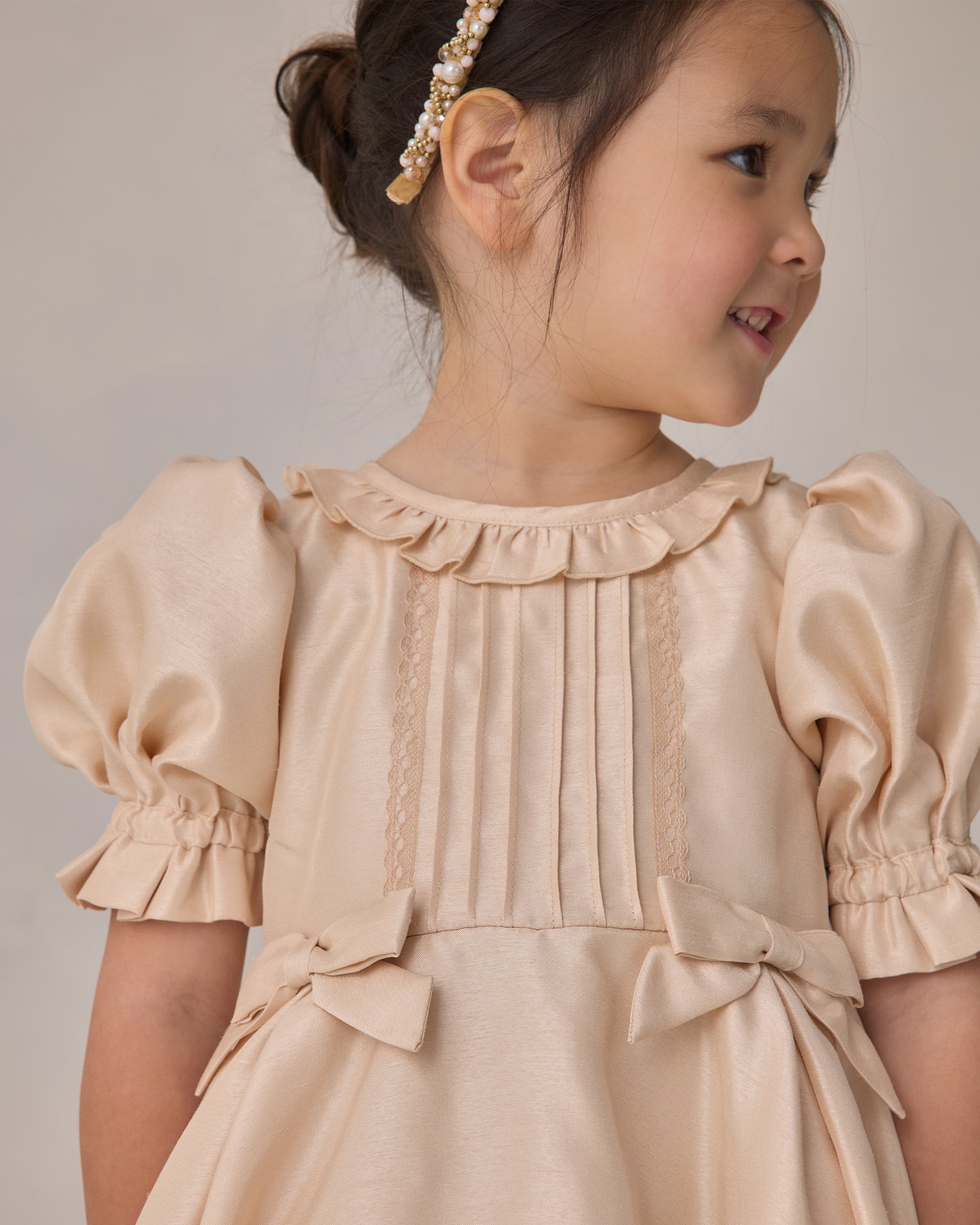 Evelyn Dress Pearl