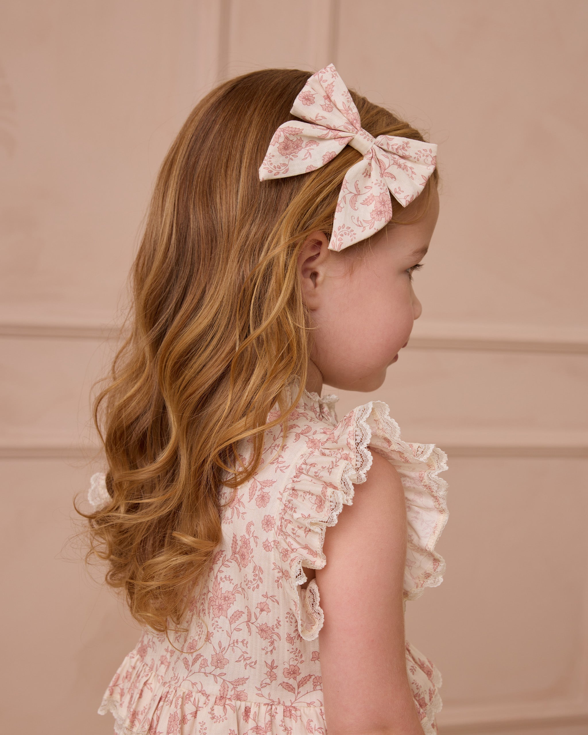 Norah Bow || Pink Toile