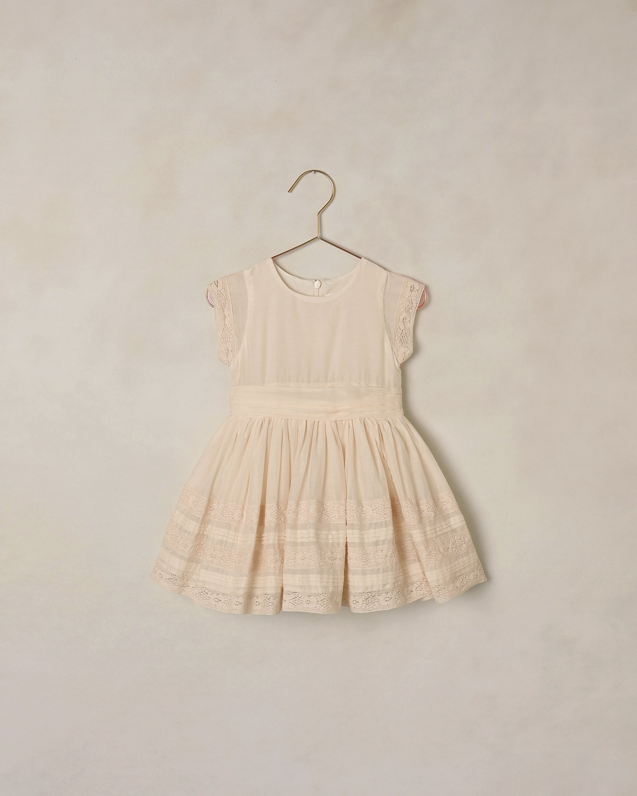 Dahlia Dress Pearl