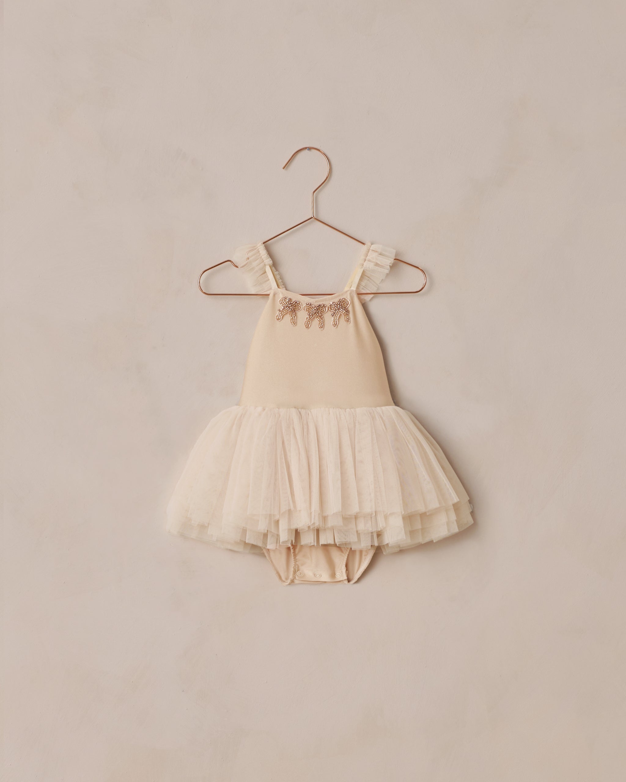 Clementine Tutu | Antique