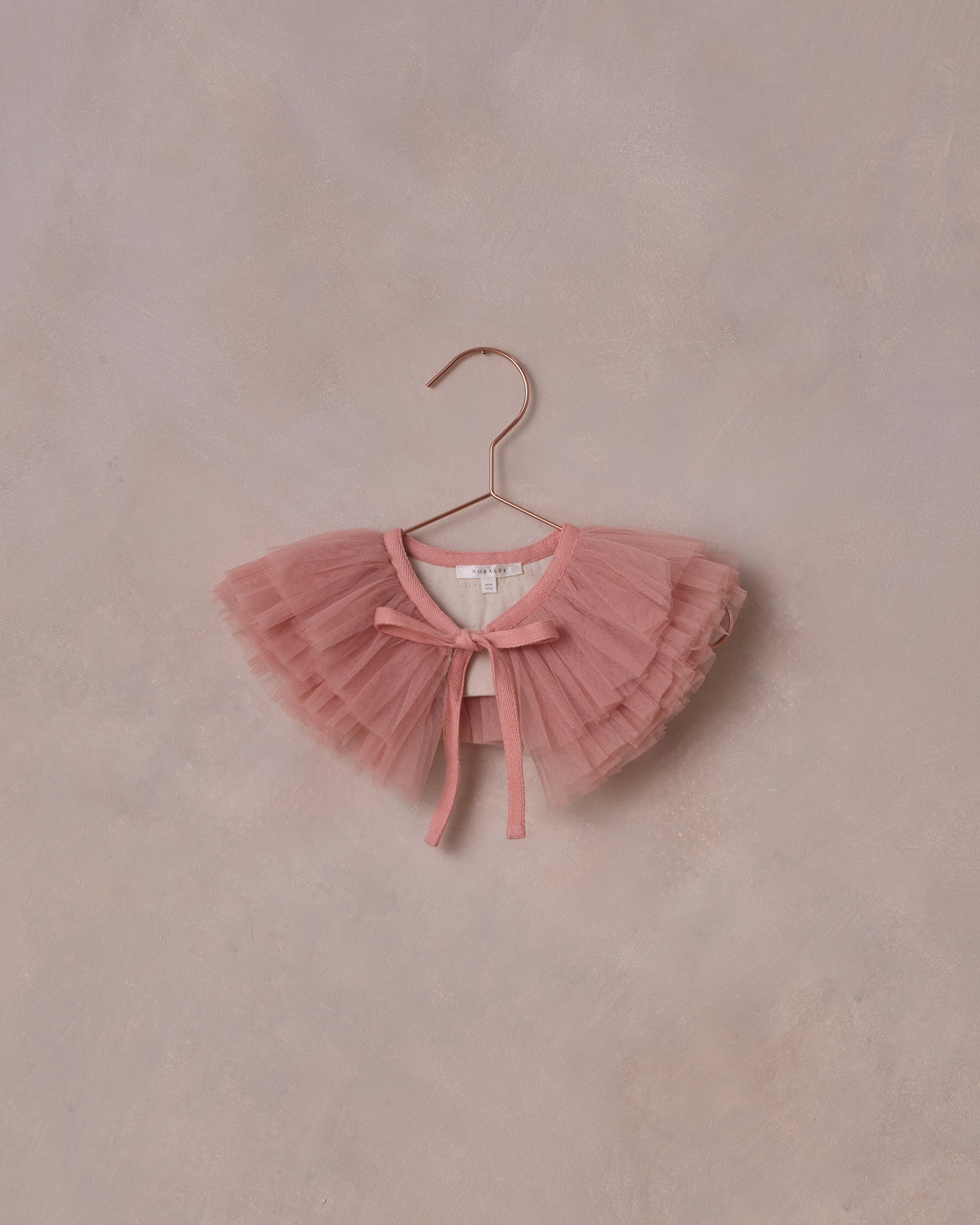 Ruffle Tulle Collar | Lipstick