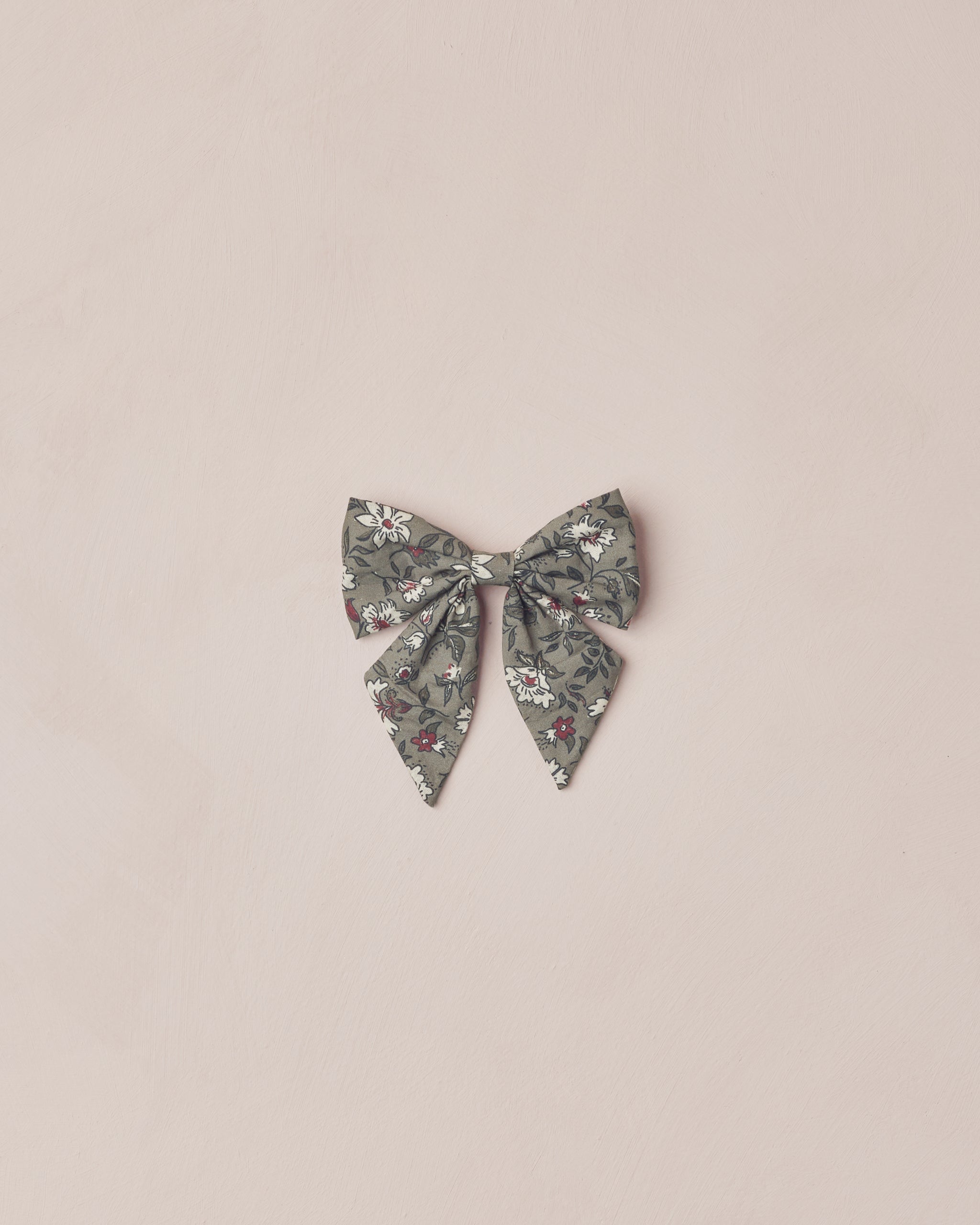 Norah Bow | Holiday Meadow