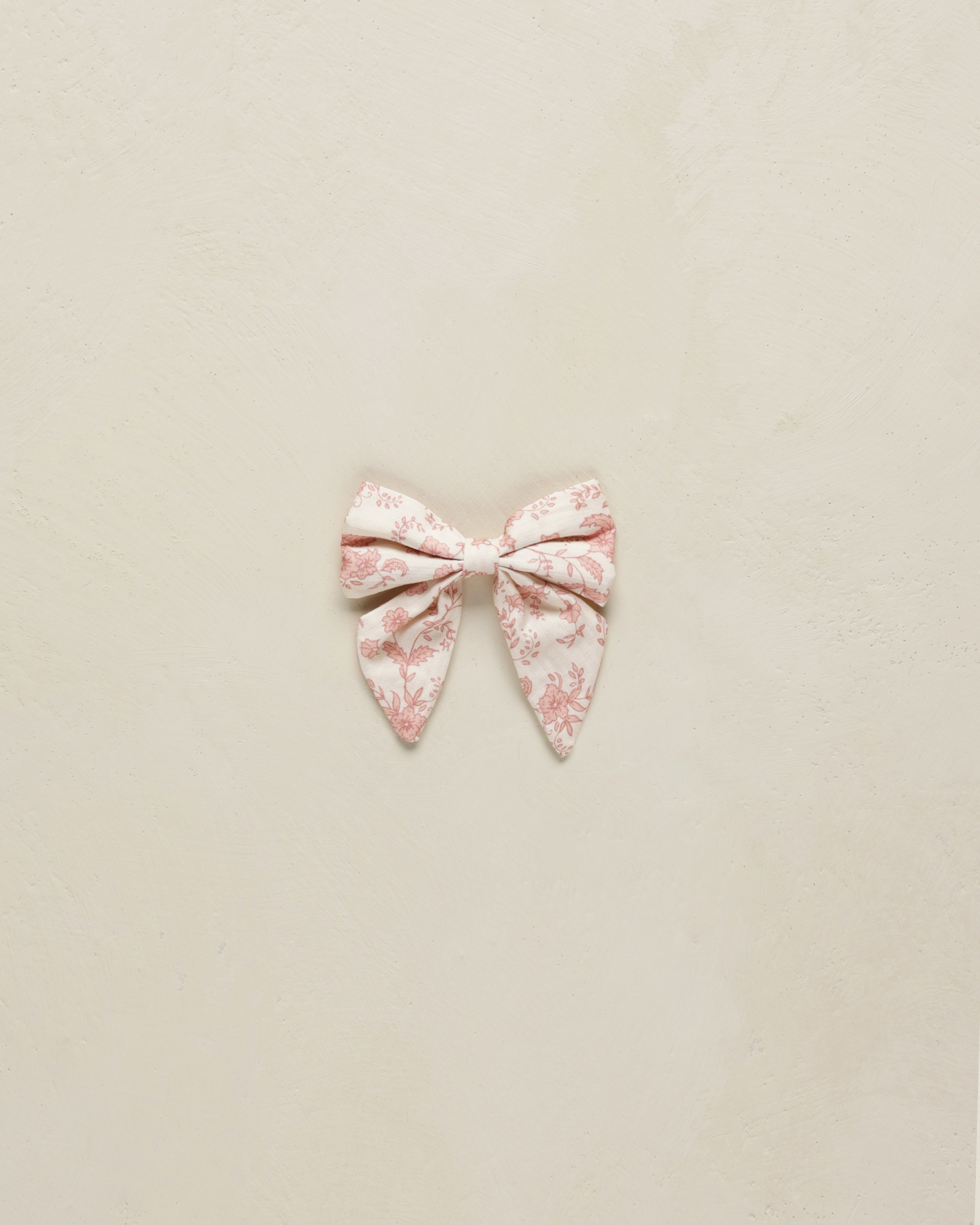 Norah Bow || Pink Toile