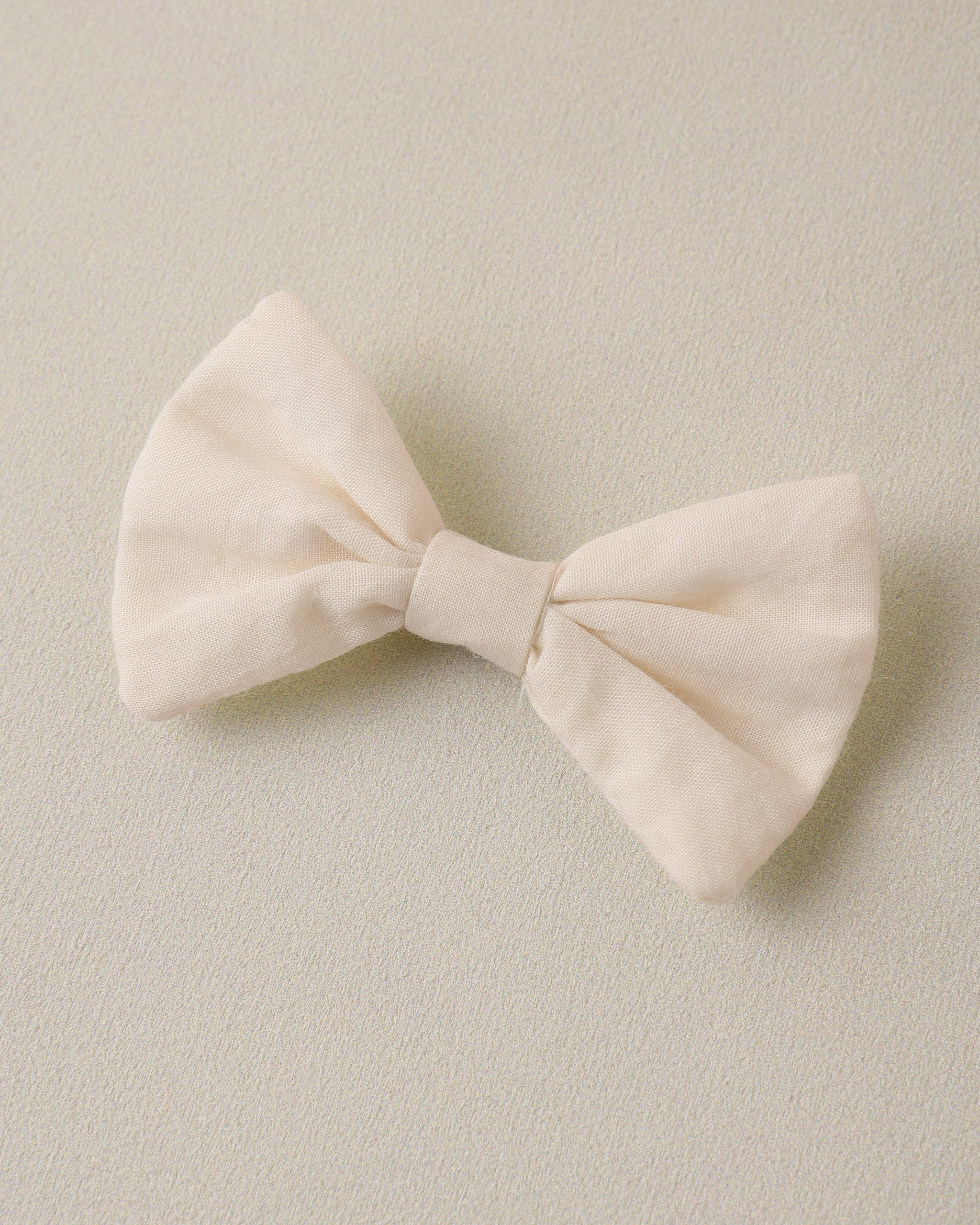 Little Bow Clips White