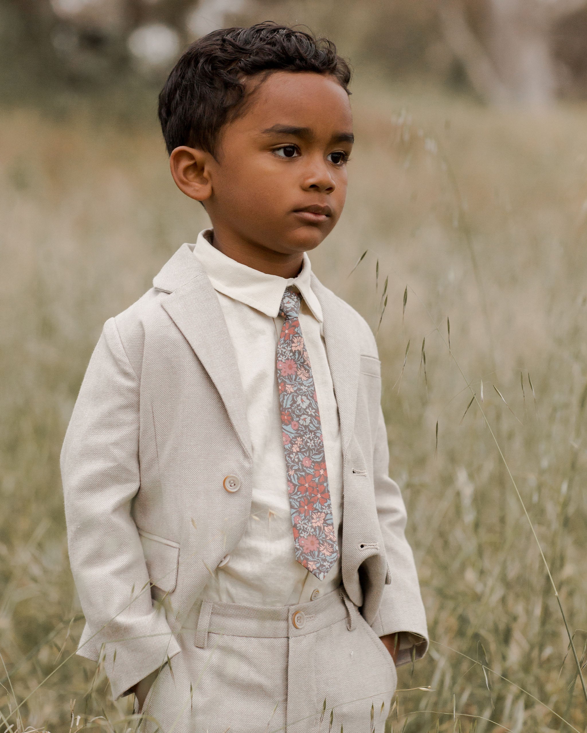 Cravate maigre || Jardin de baies