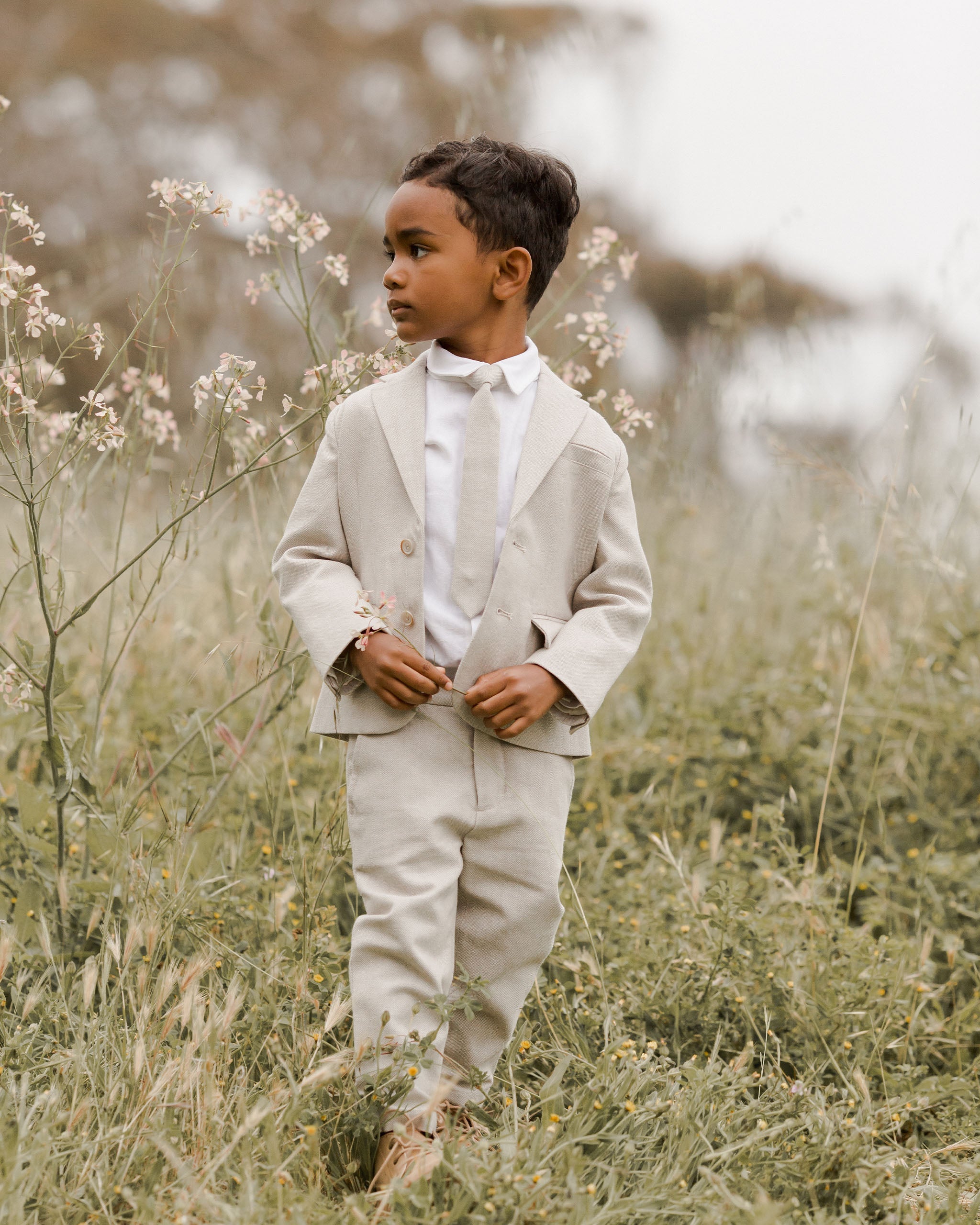 Cravate maigre || Brouillard