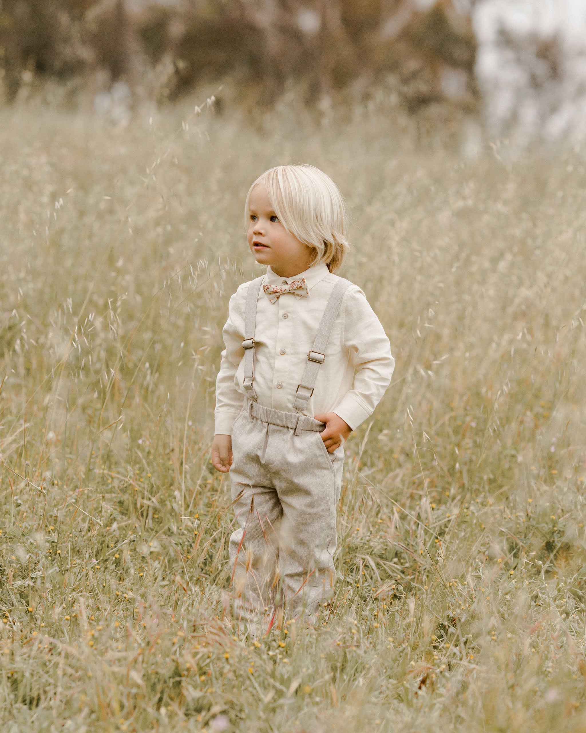 Pantalon à bretelles || Brouillard