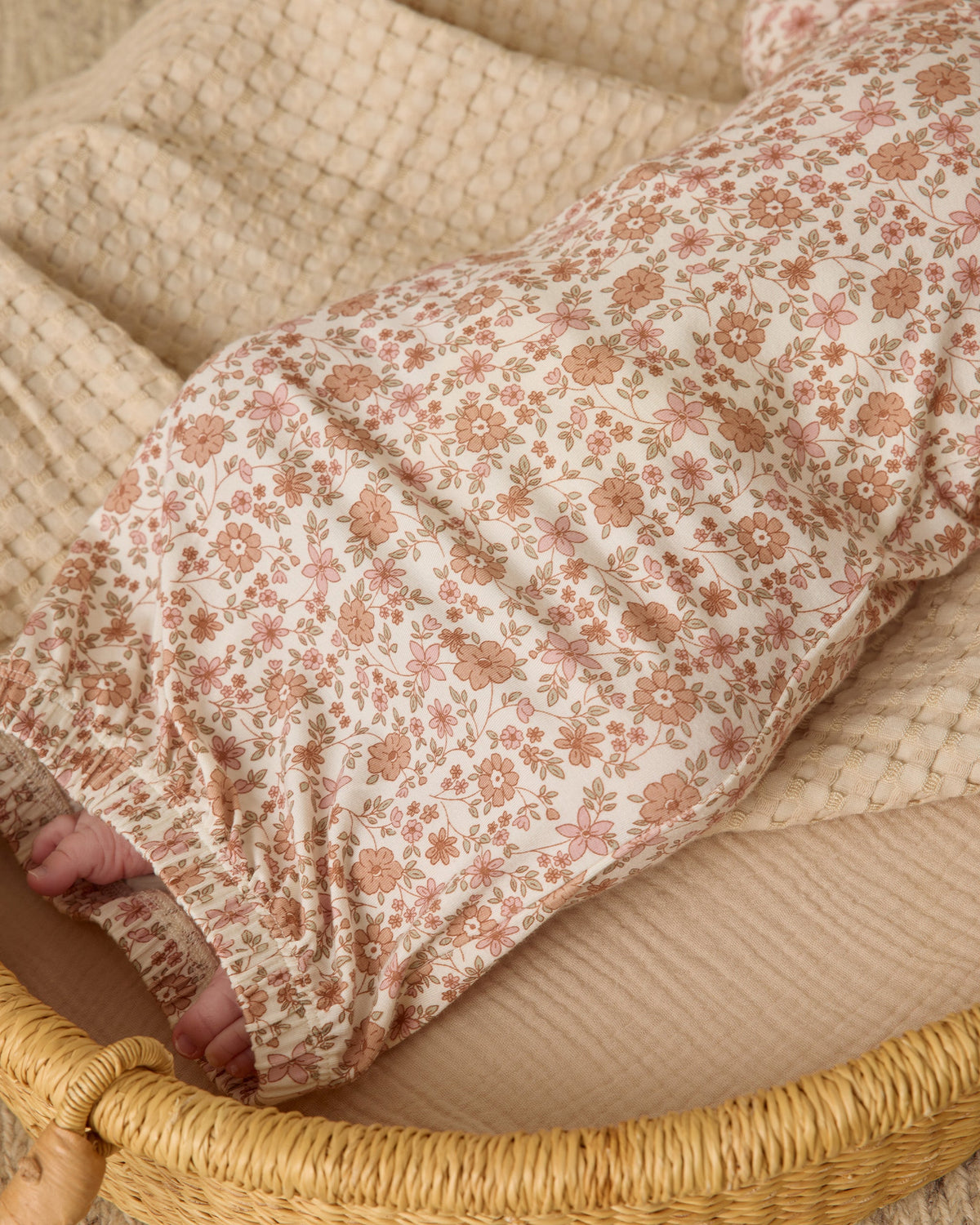 Ensemble bébé en bambou, robe et bonnet || Bloom