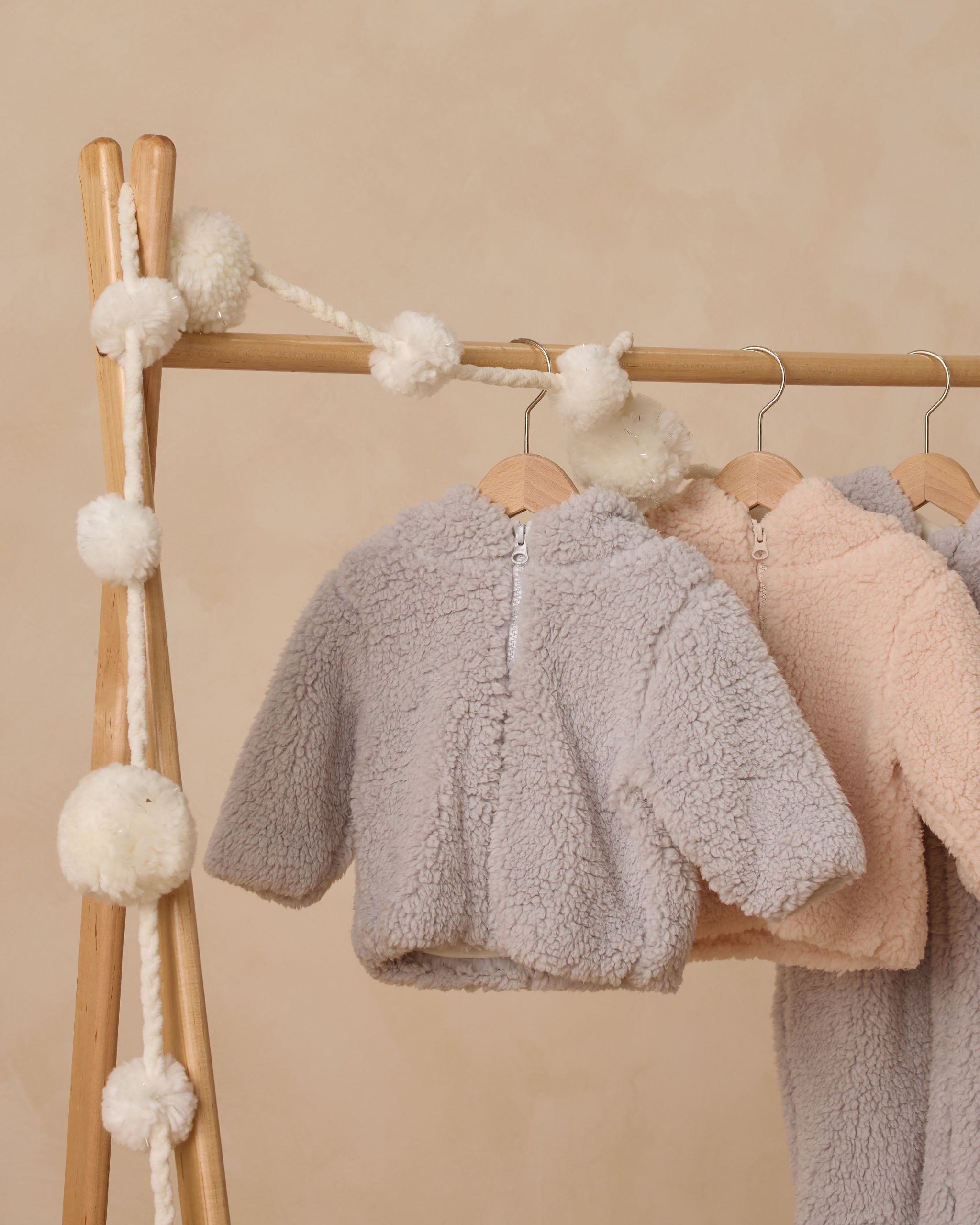 Bear Jacket || Frost