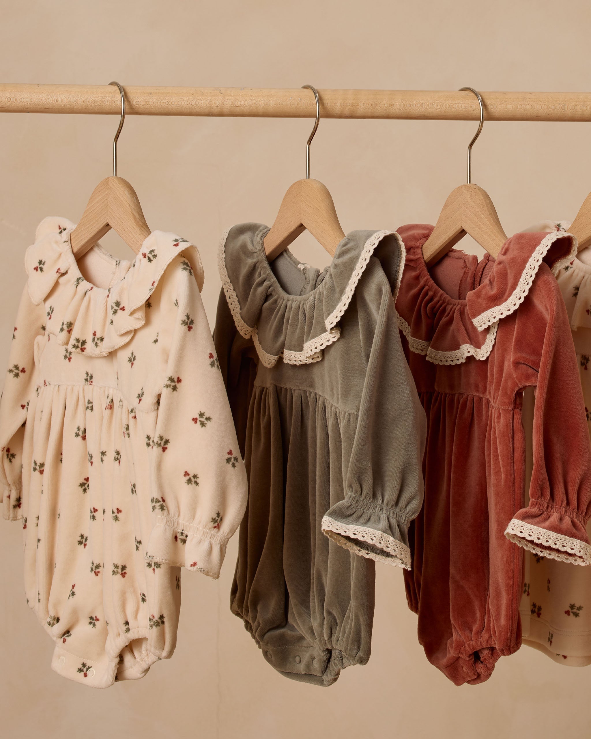 Wendy Romper || Holly Berry