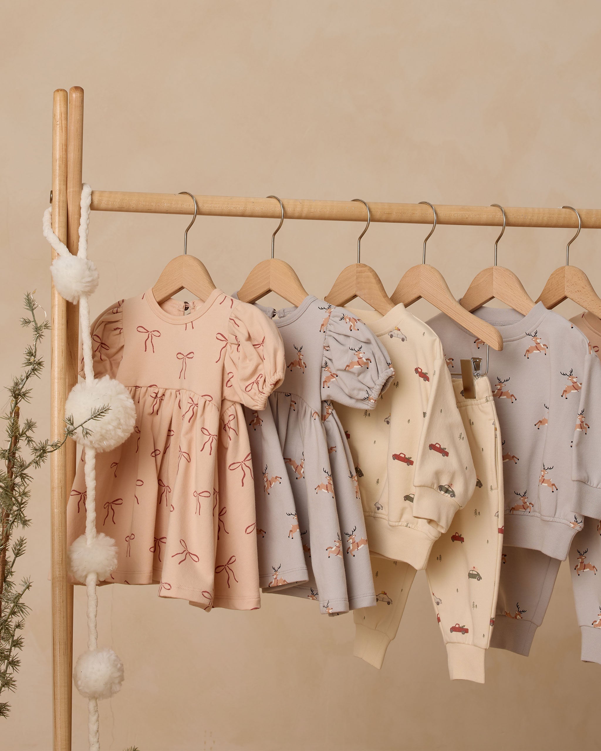 Darla Dress || Reindeer