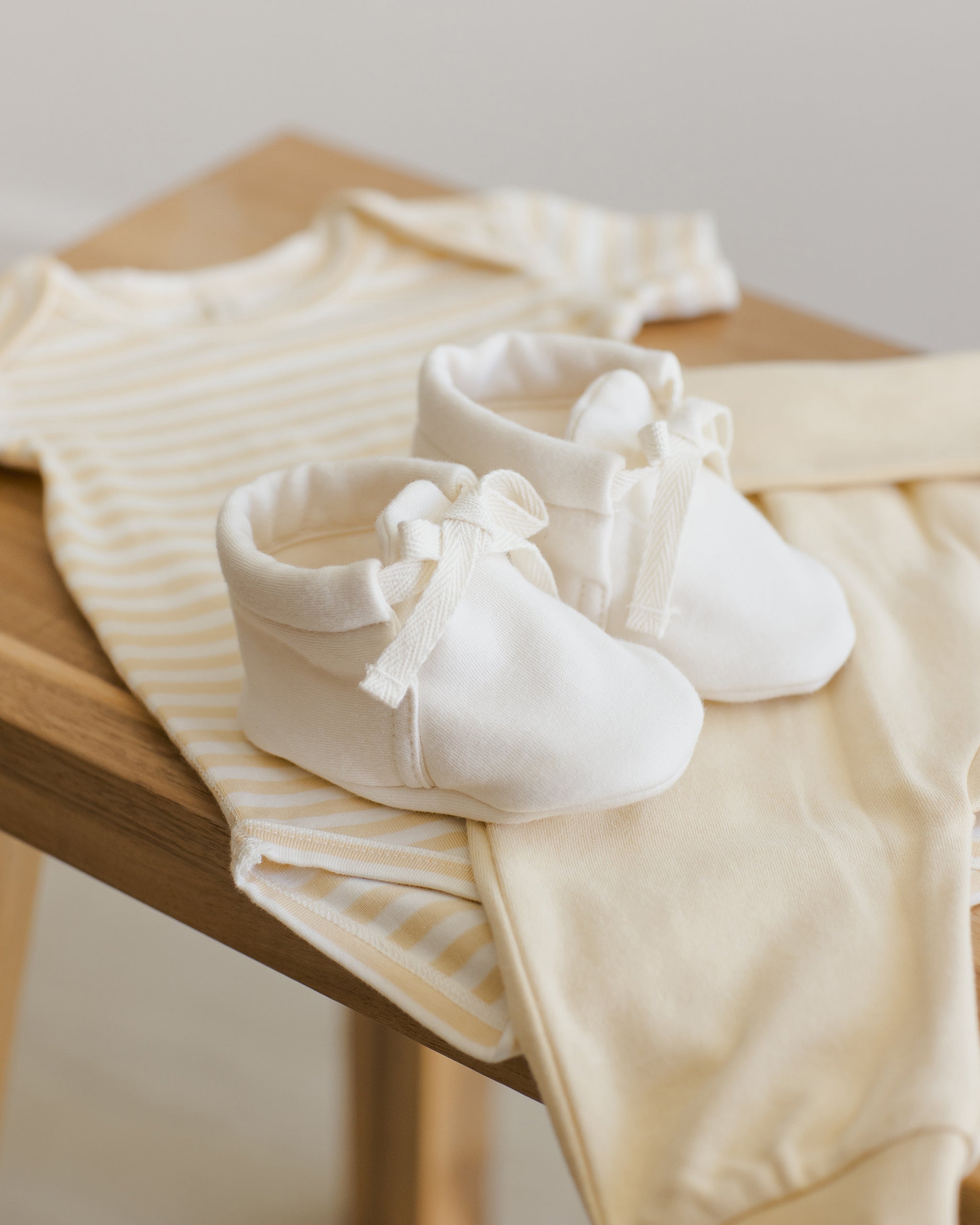 -Baby Booties || Ivory-