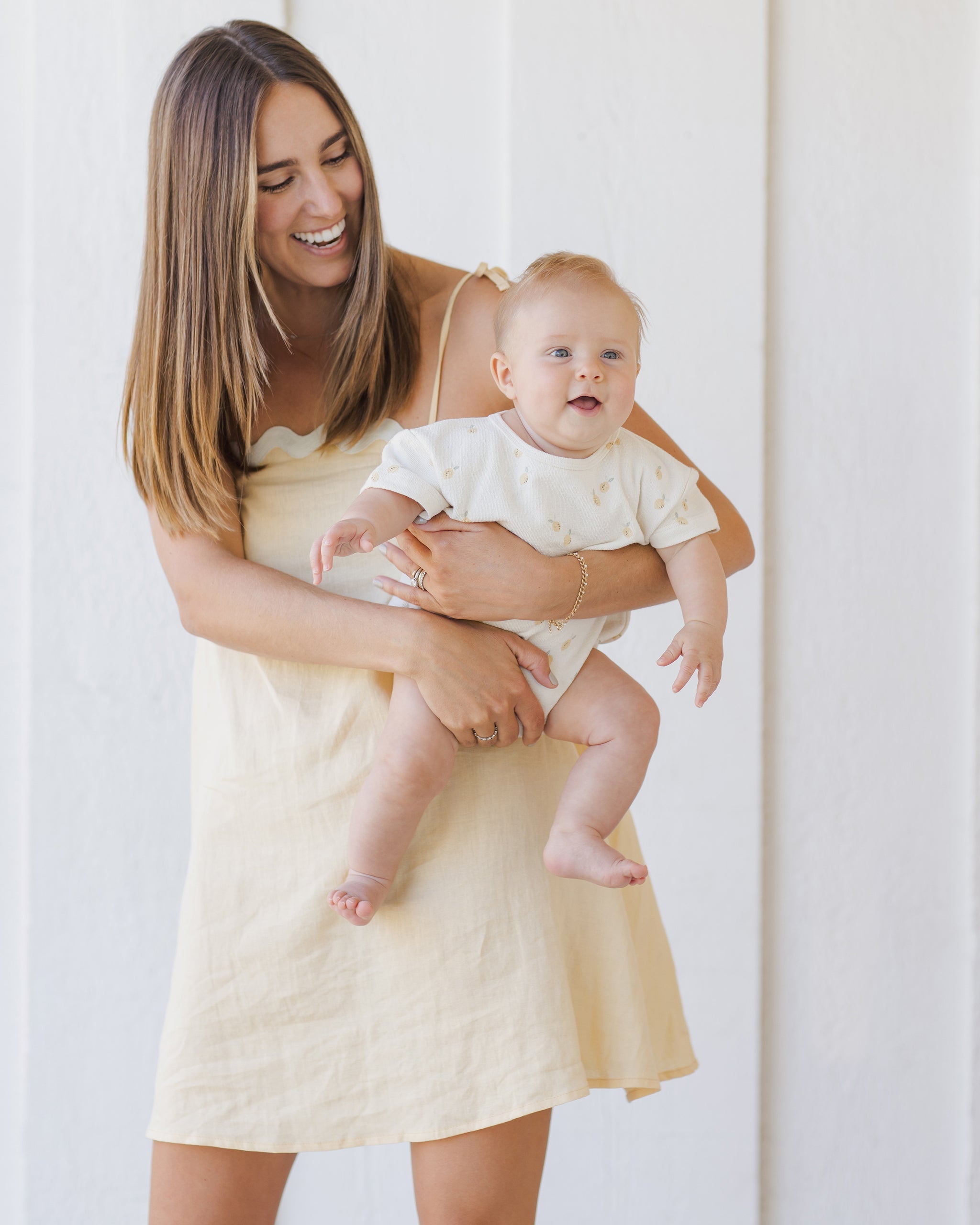 -Relaxed Short Sleeve Bubble Romper || Lemons-