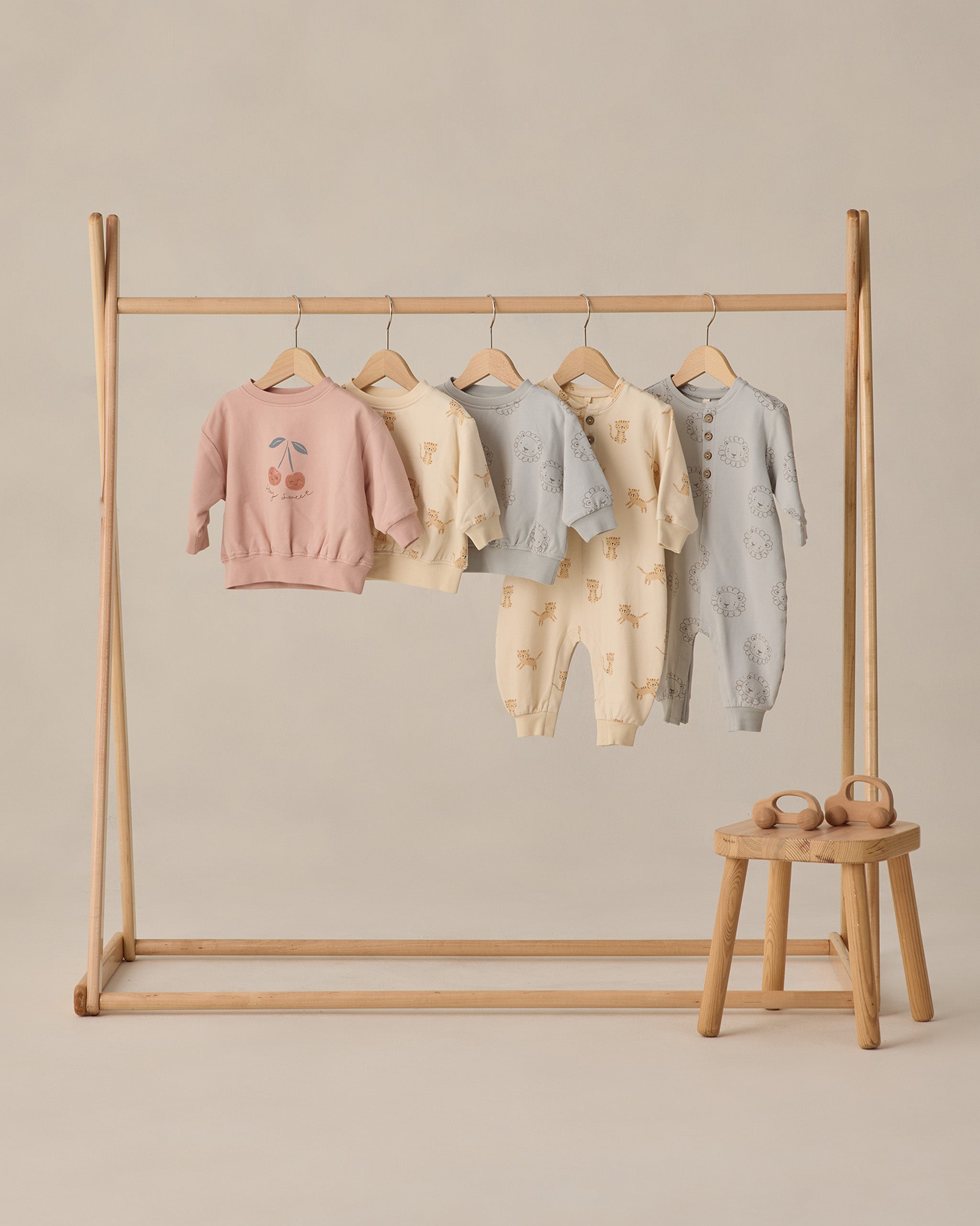 Relaxed Sweatshirt Cherry - Rylee + Cru | Kids Clothes | Trendy Baby Clothes | Modern Infant Outfits |