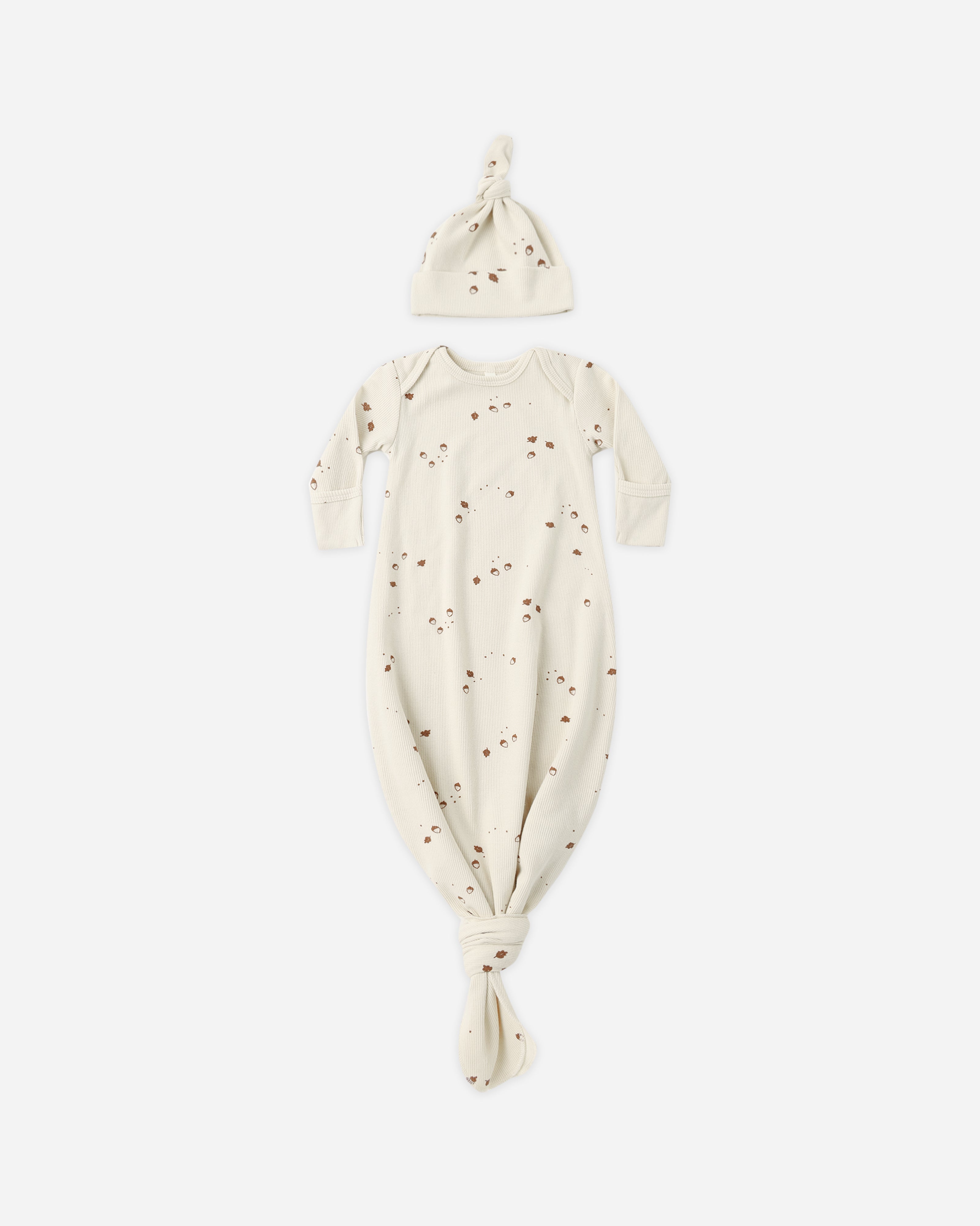 Ensemble robe et bonnet noués pour bébé || Glands