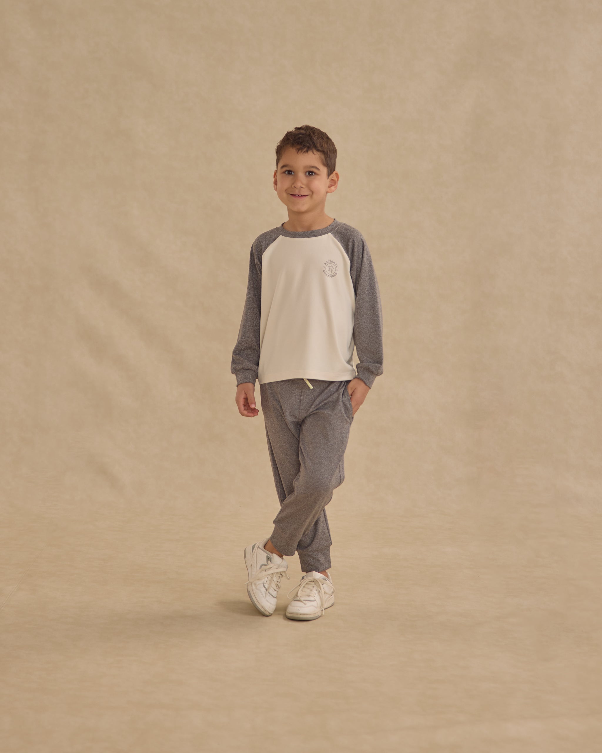Century Tech Jogger || Heathered Grey