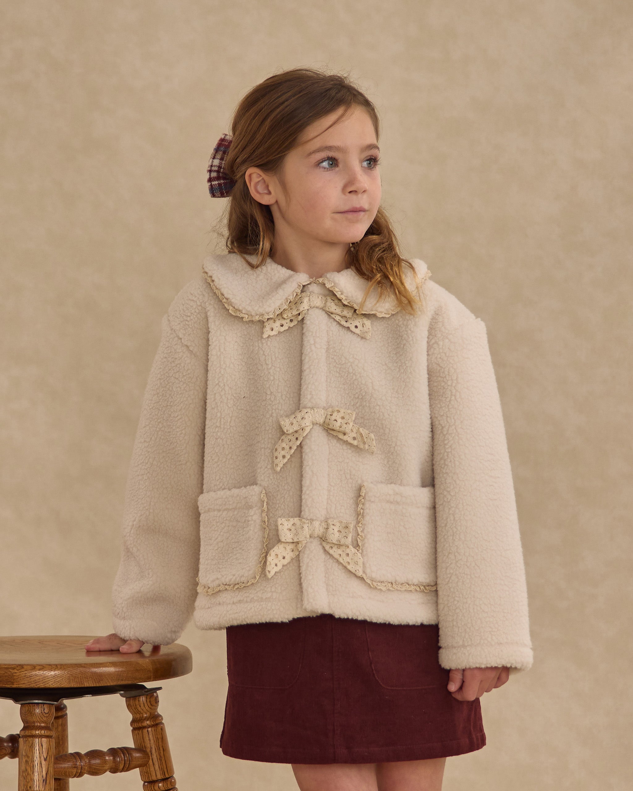 Shearling Collared Coat || Natural