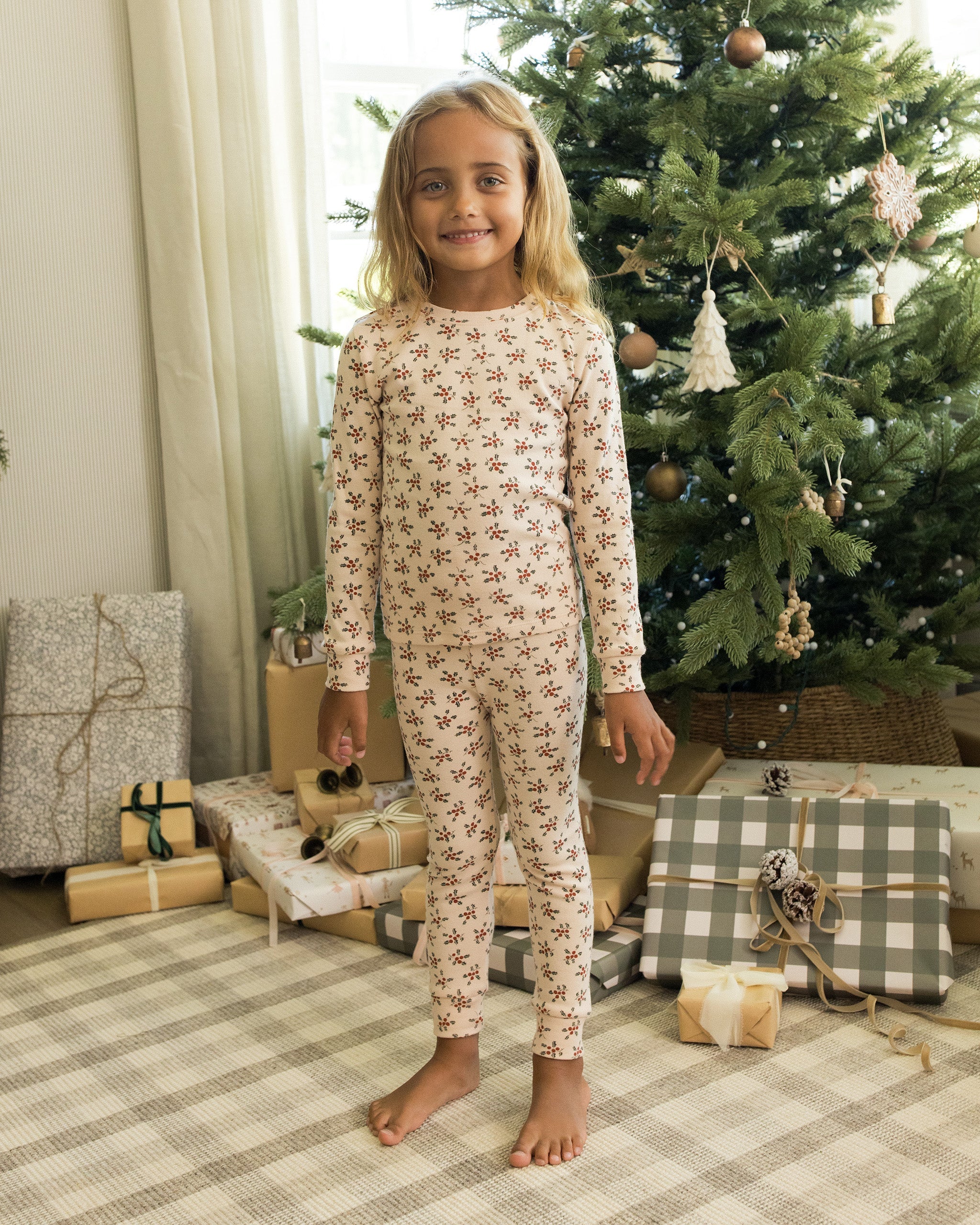 Organic Long Sleeve Pajama Set || Holly Berry