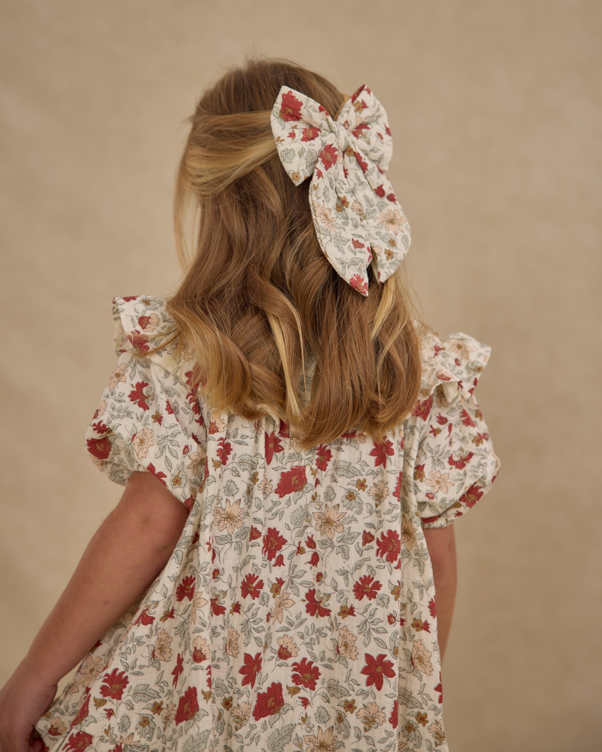 Oversized Bow || Holiday Floral