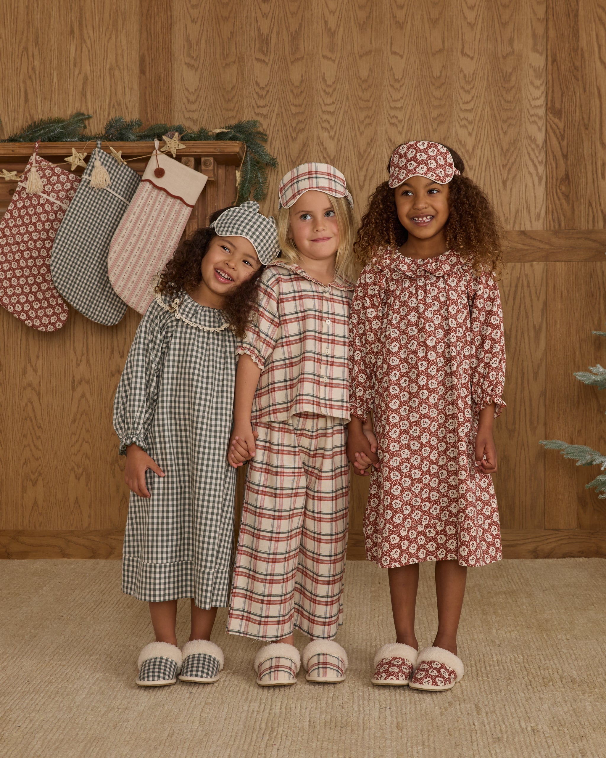 Girl's Nightgown || Evergreen Gingham