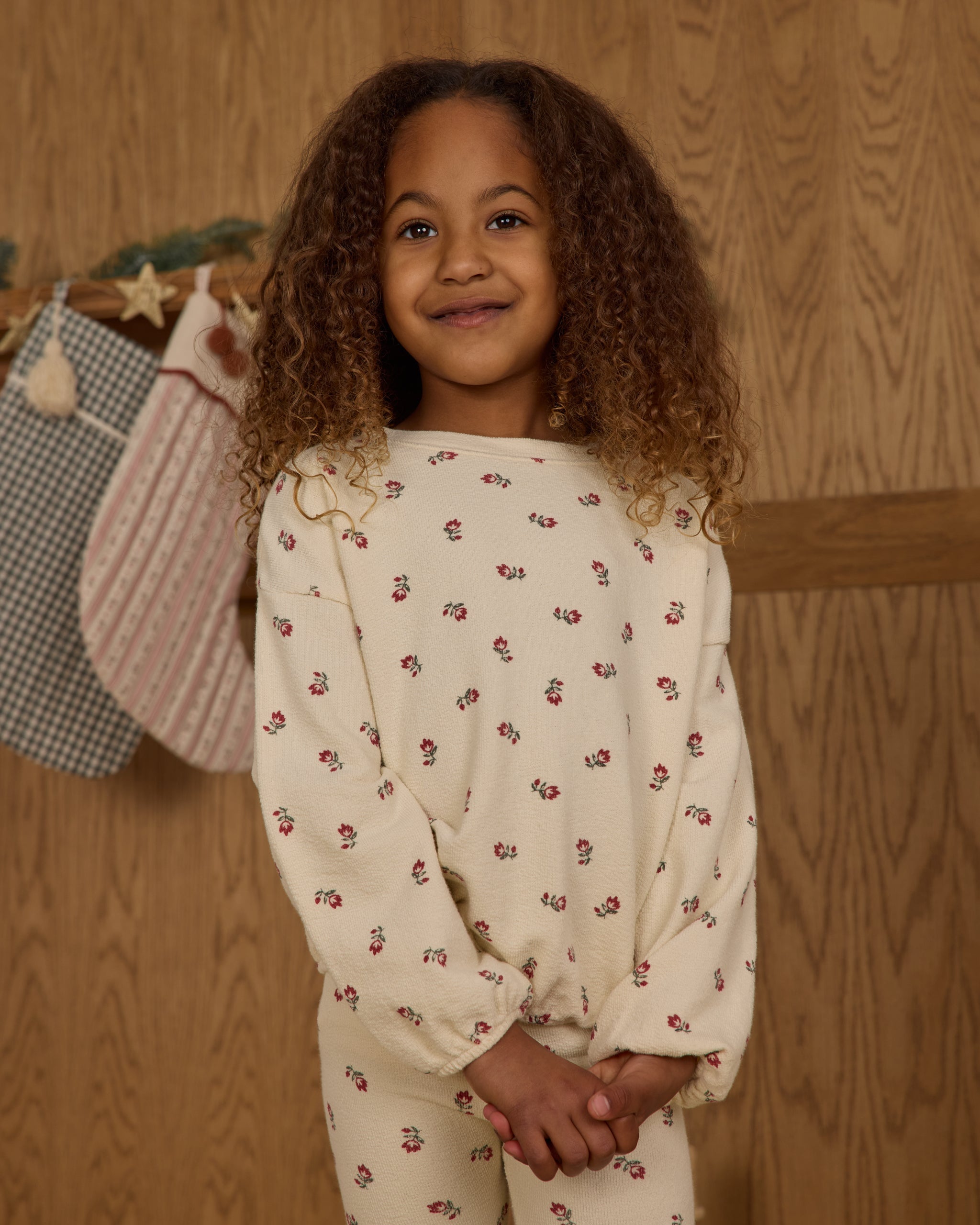 Spongey Knit Set || Ruby Ditsy