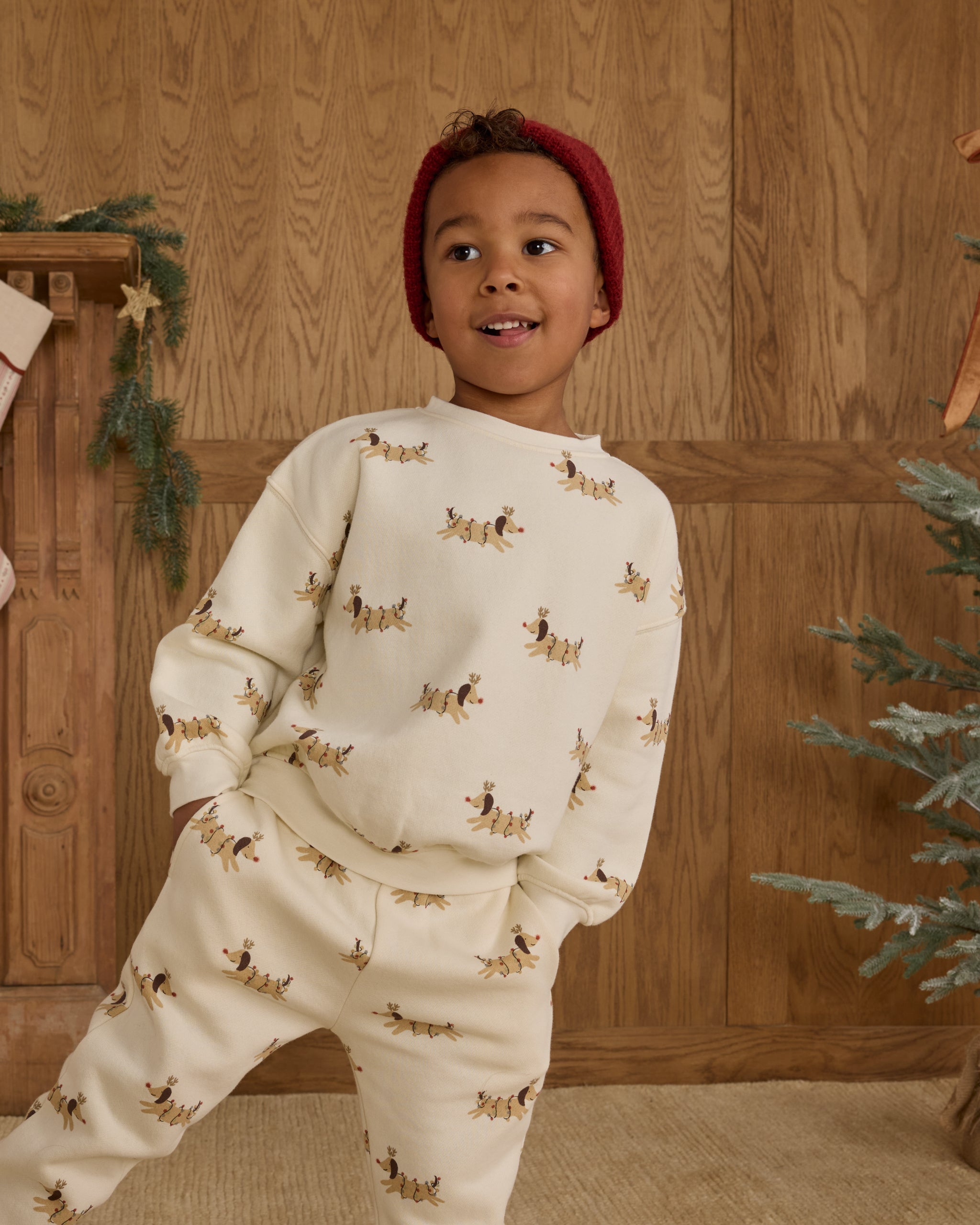 Relaxed Sweatshirt || Christmas Dogs