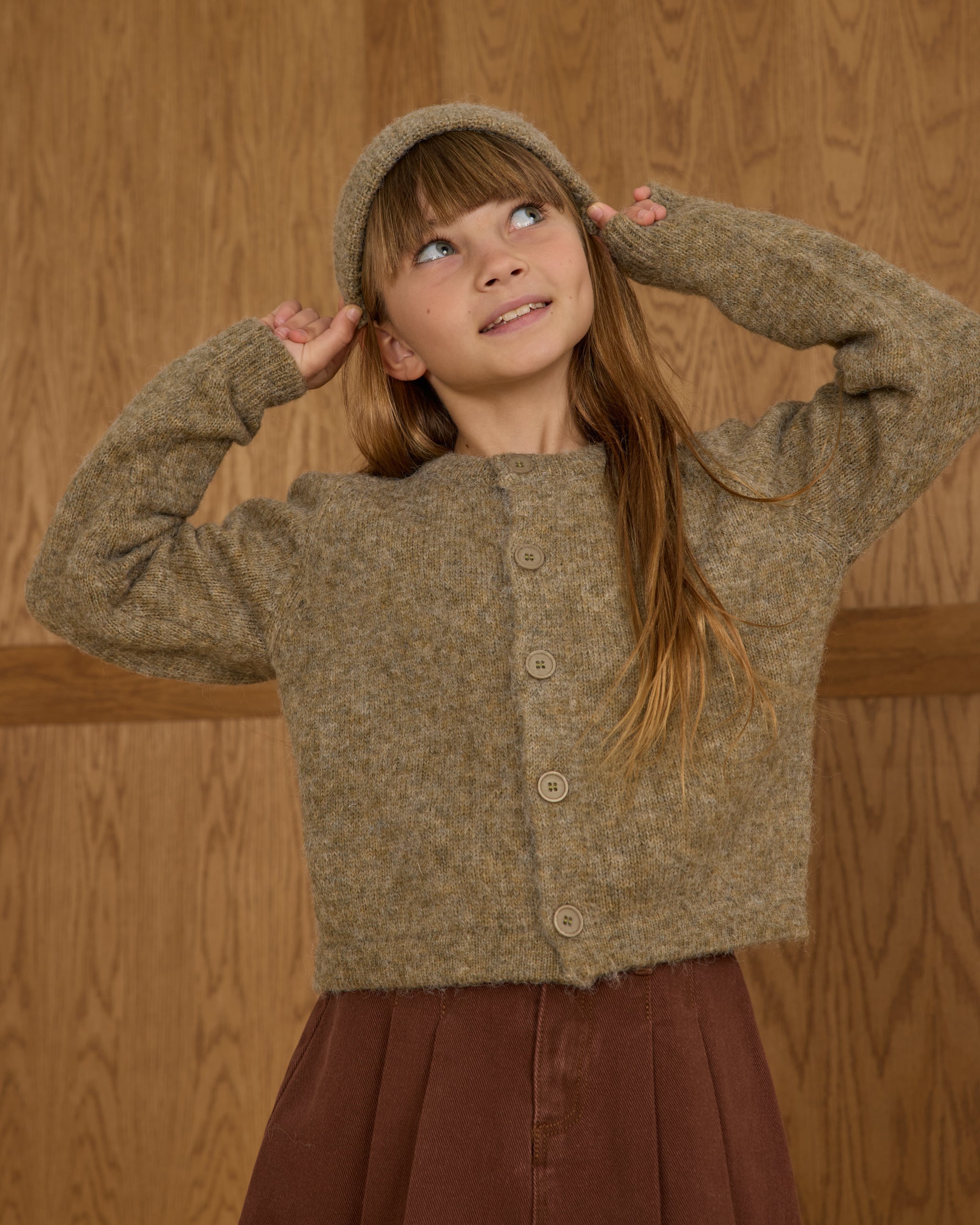 Fuzzy Cardigan || Evergreen