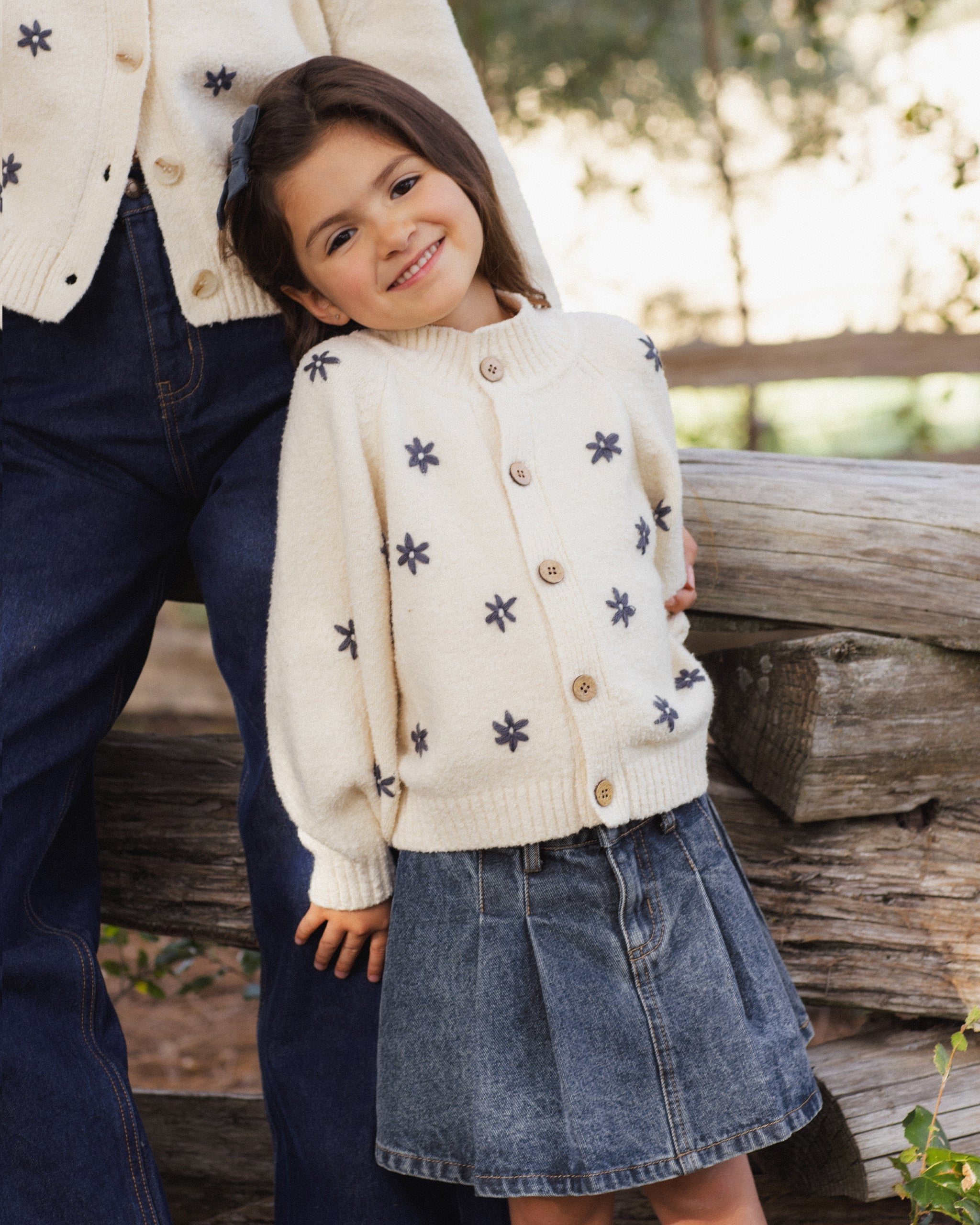 Tulip Cardigan Midnight Daisies