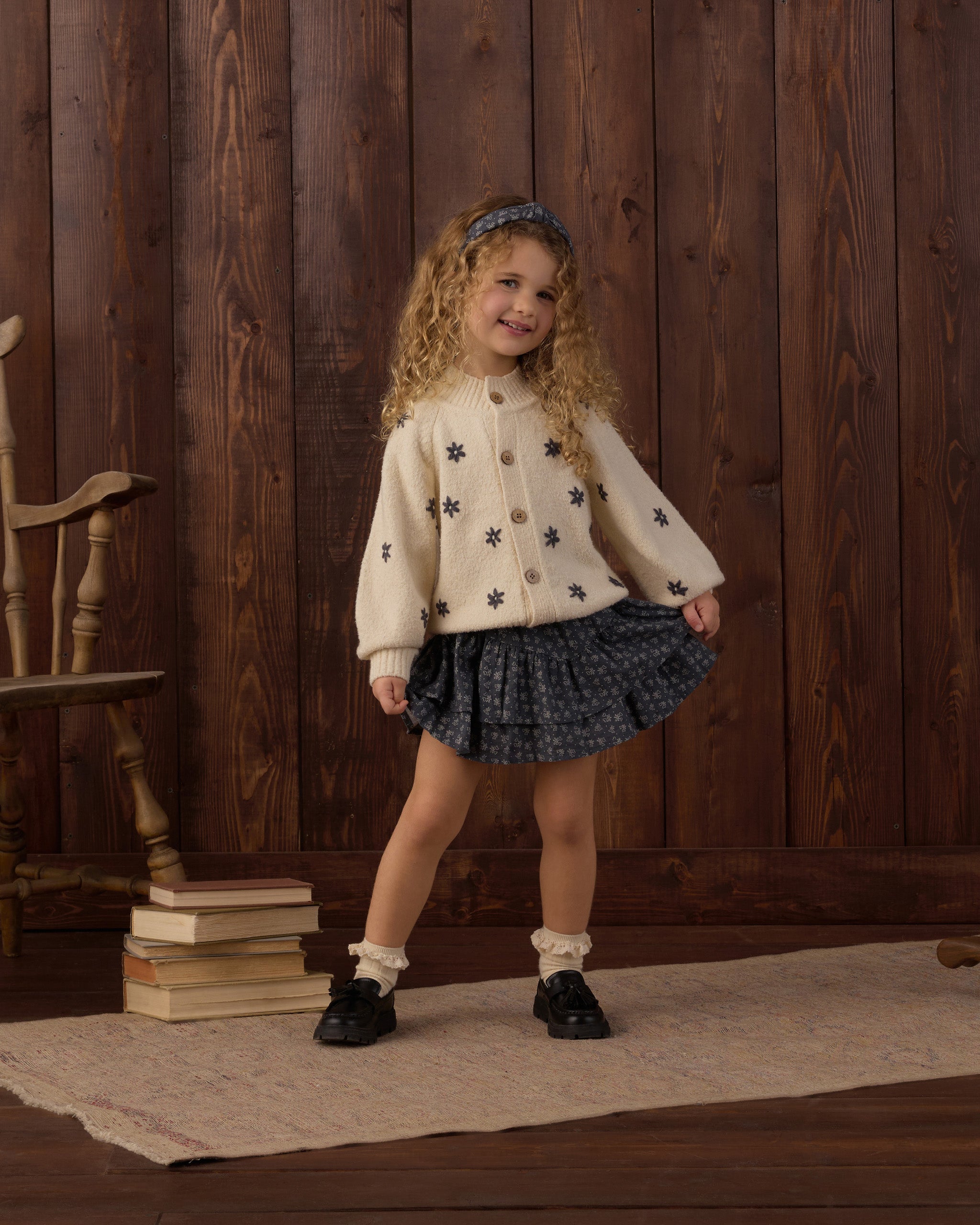 Tulip Cardigan Midnight Daisies