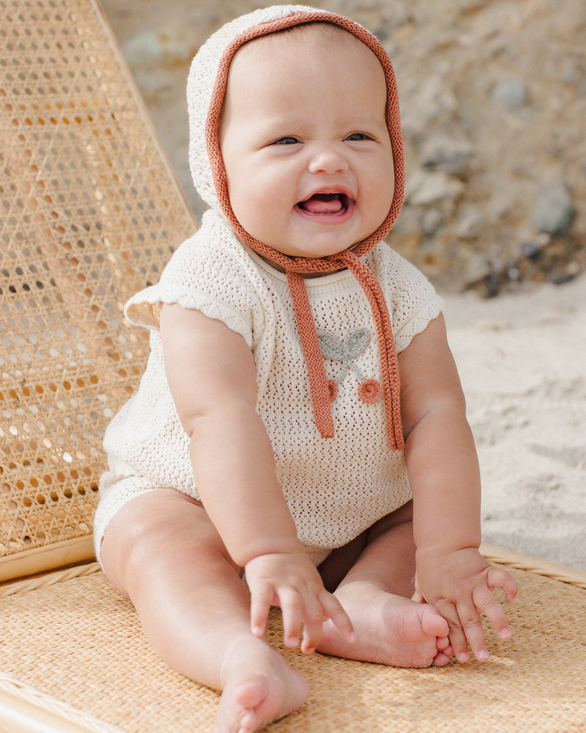 Scallop Knit Baby Set || Cherry