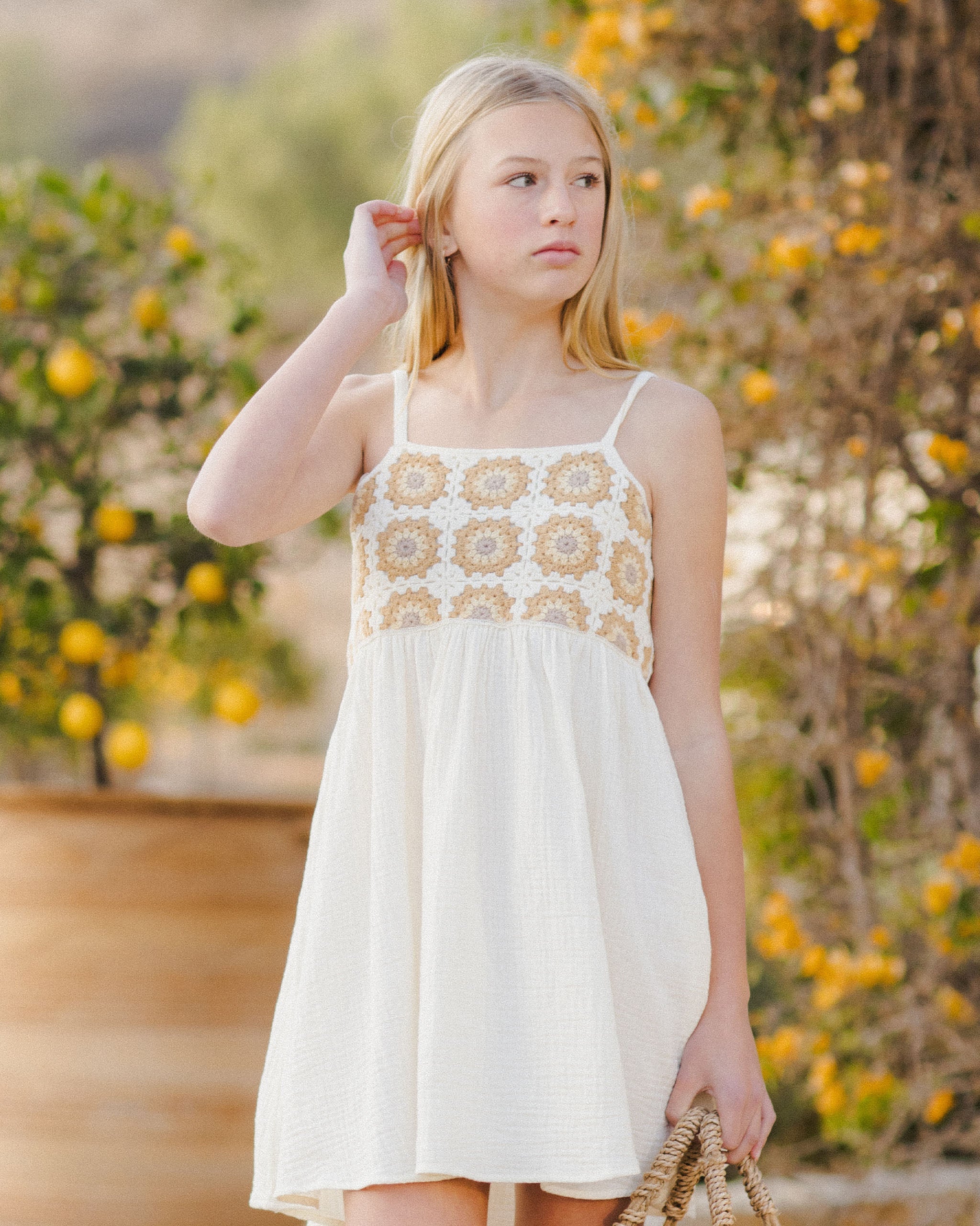 Robe d'été au crochet | Marguerite souci